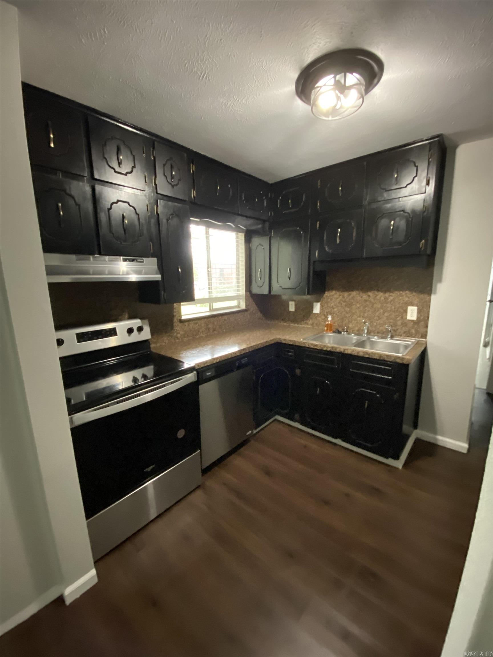 Oak View - Residential