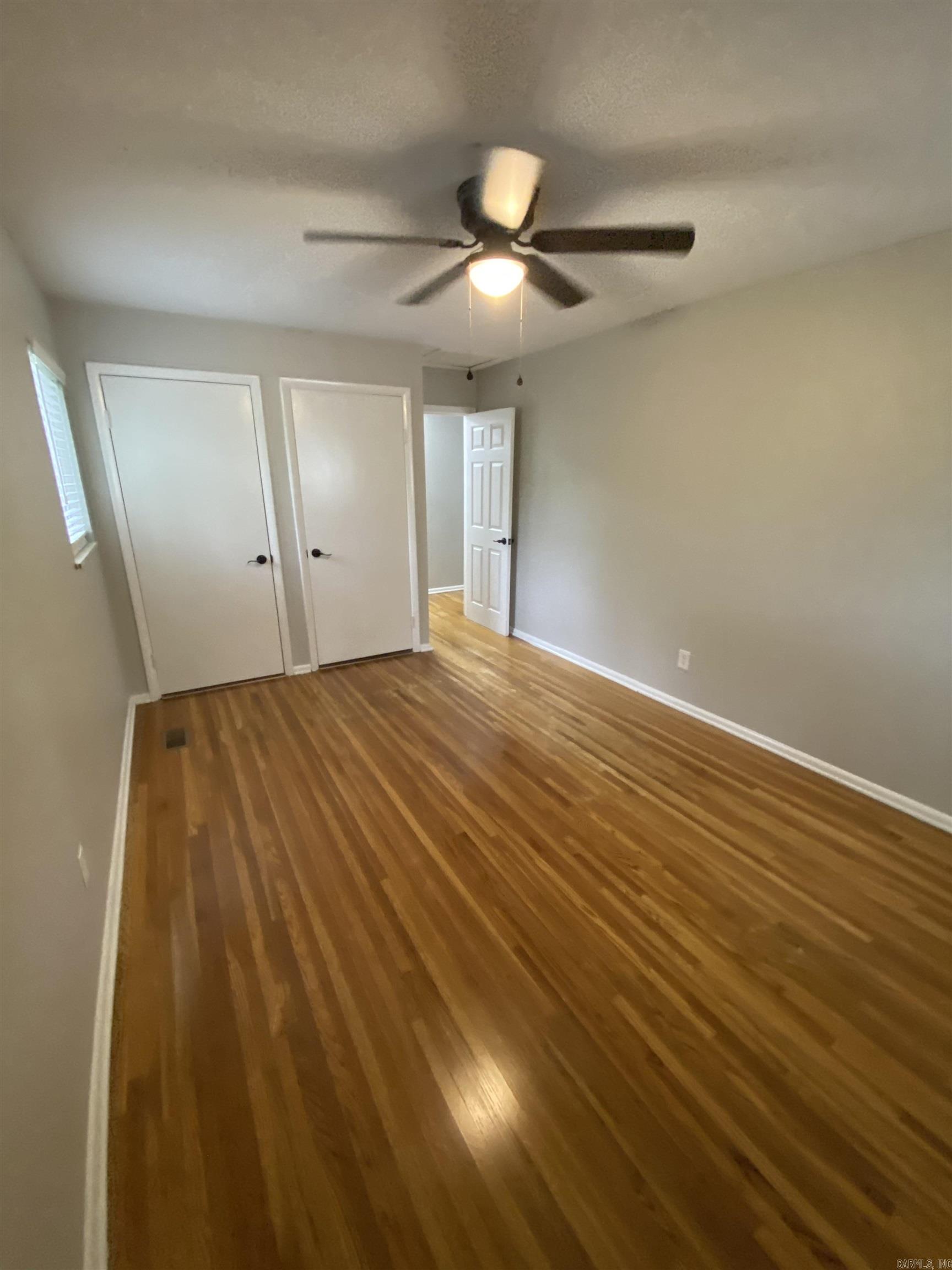 Oak View - Residential