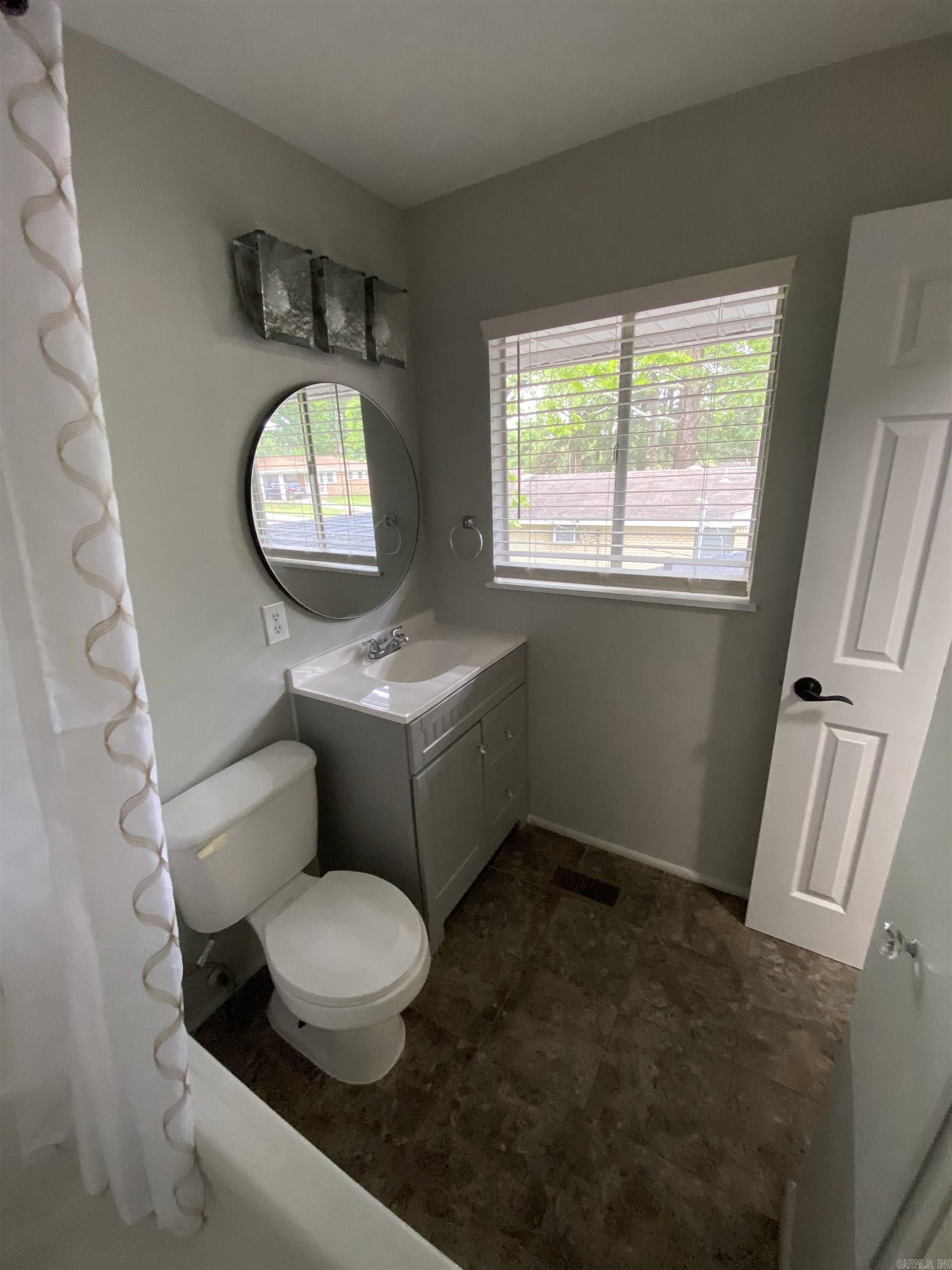 Oak View - Residential