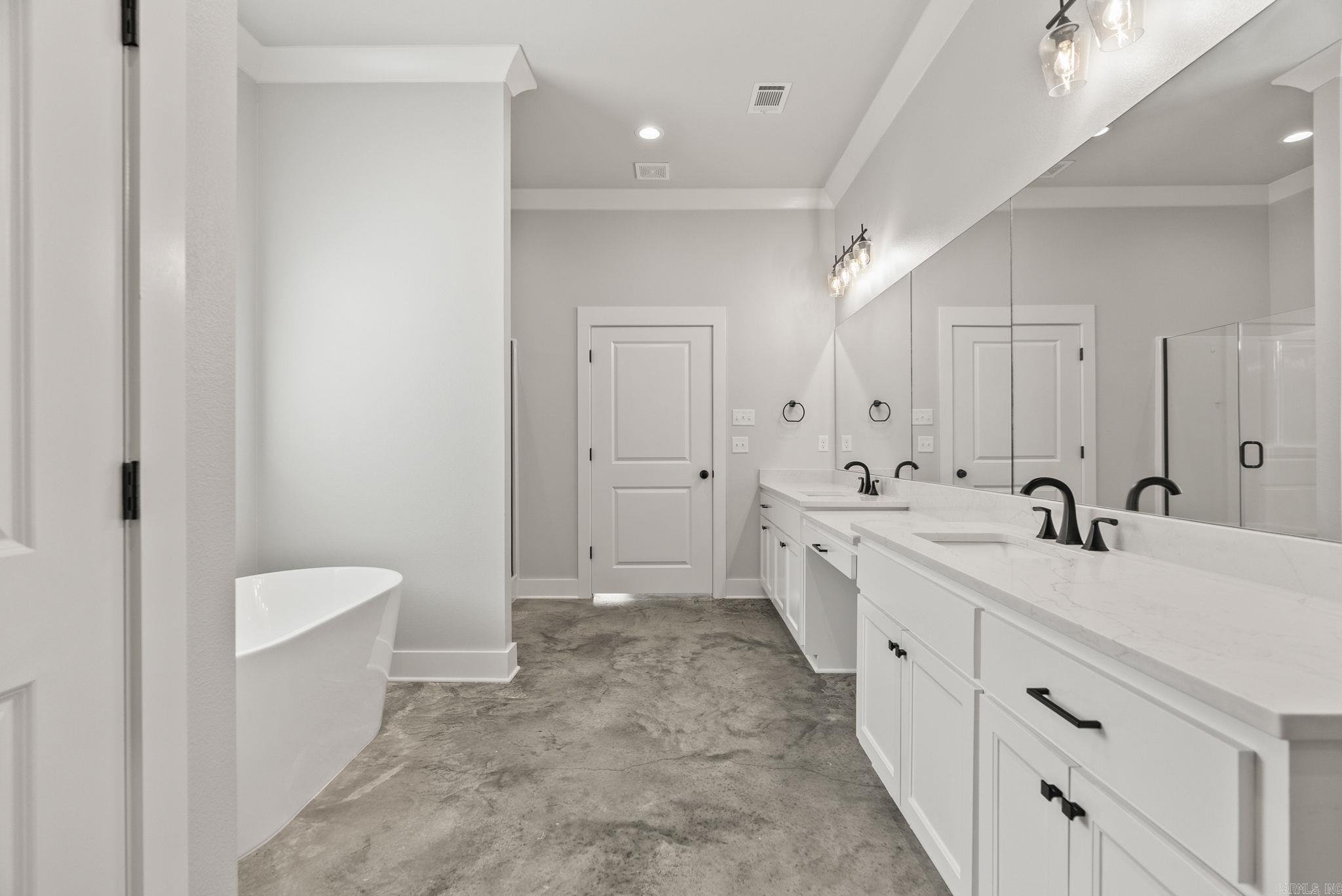 The Reserve at Centennial - Residential Lease