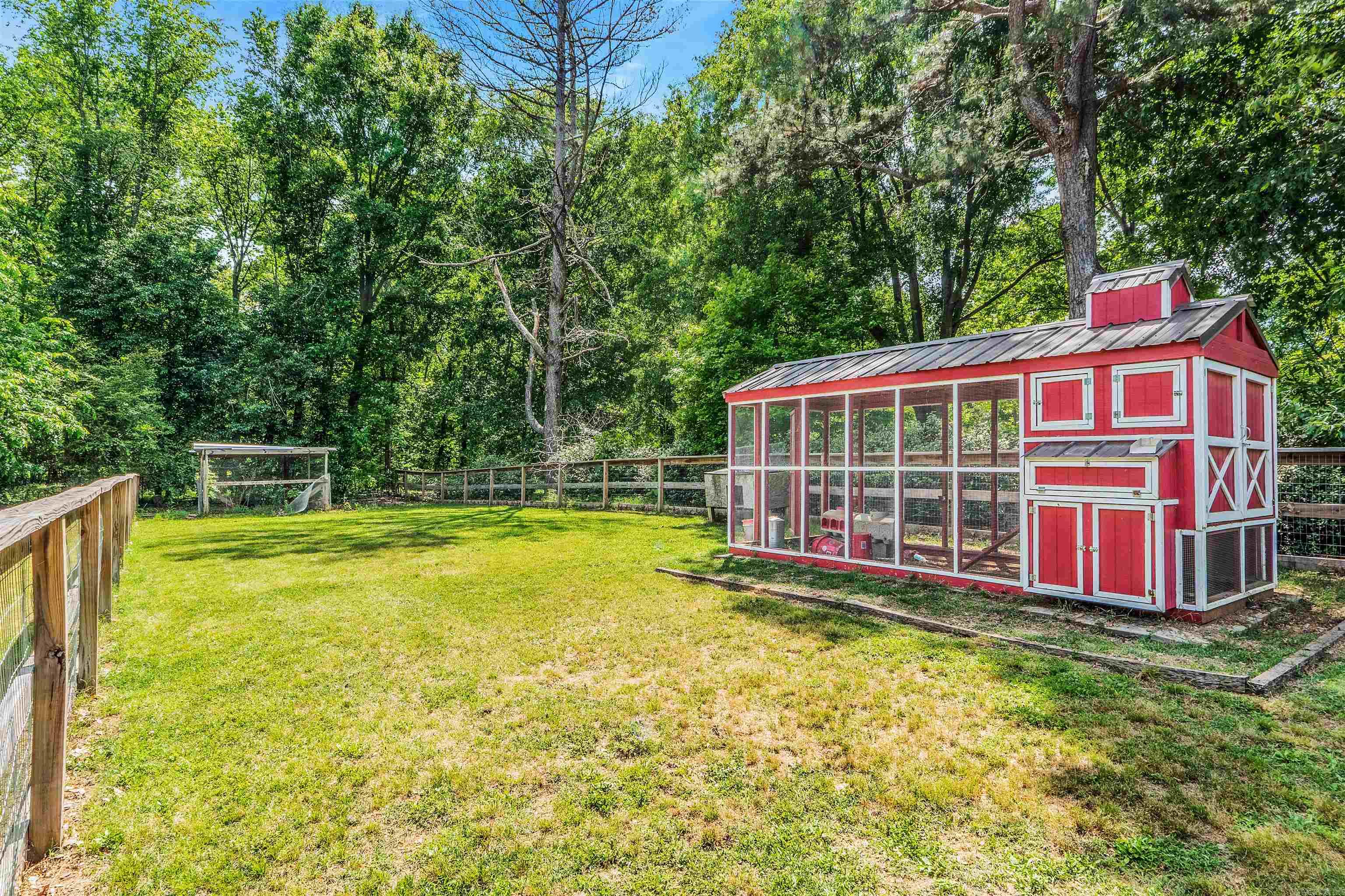 SWEETWATER ESTATES - Residential