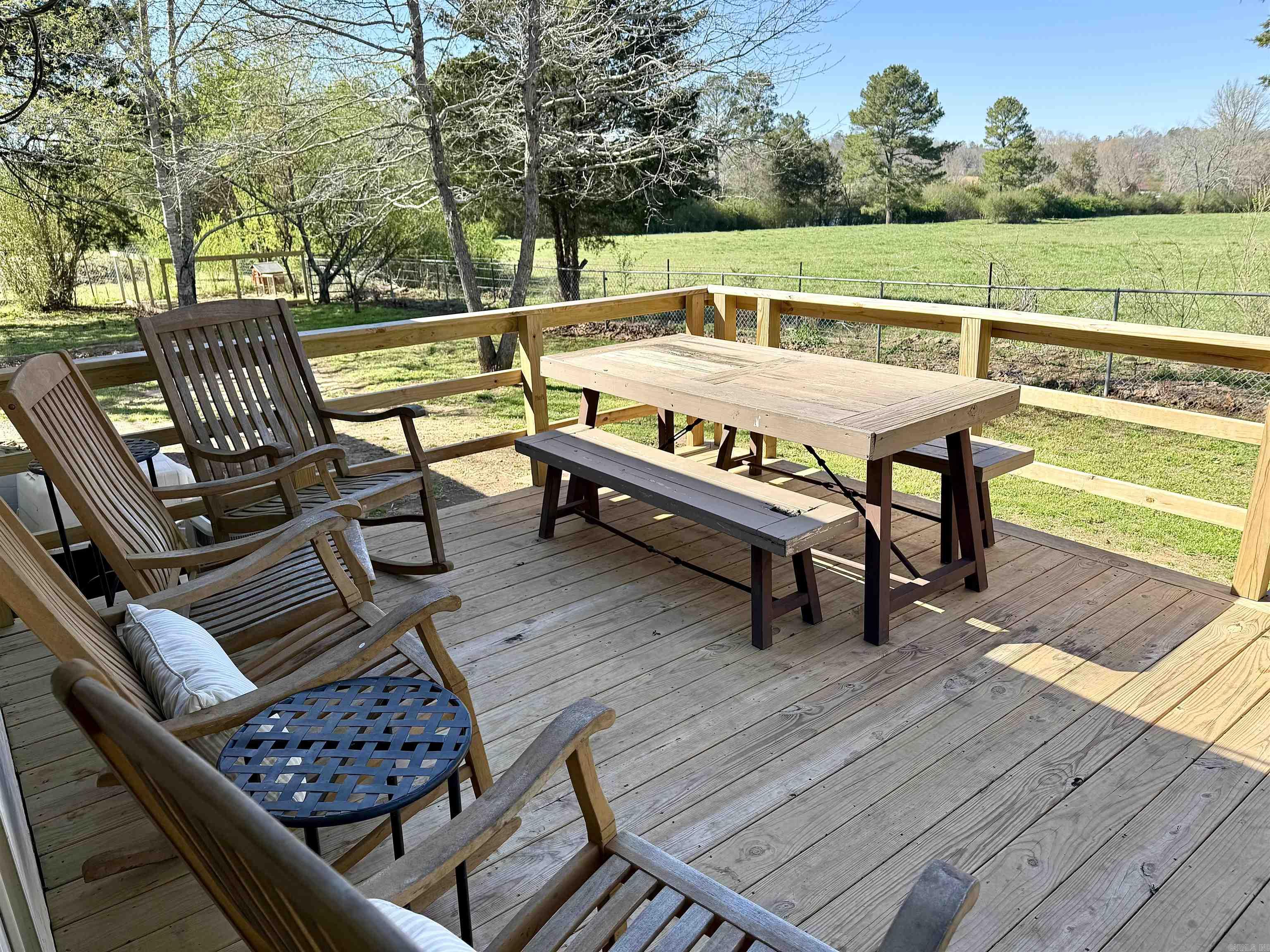 SUNNYBROOK - Residential