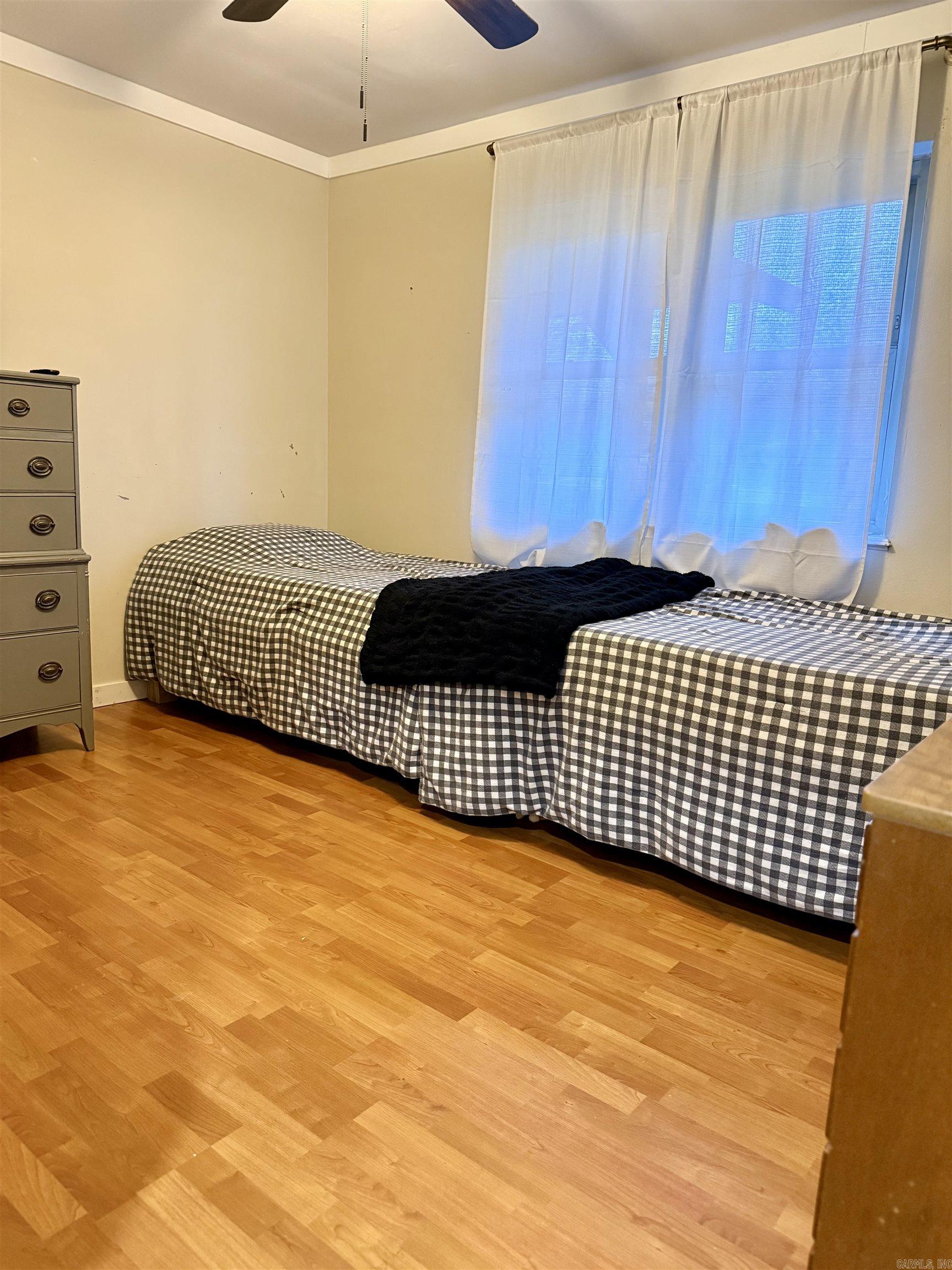 SUNNYBROOK - Residential