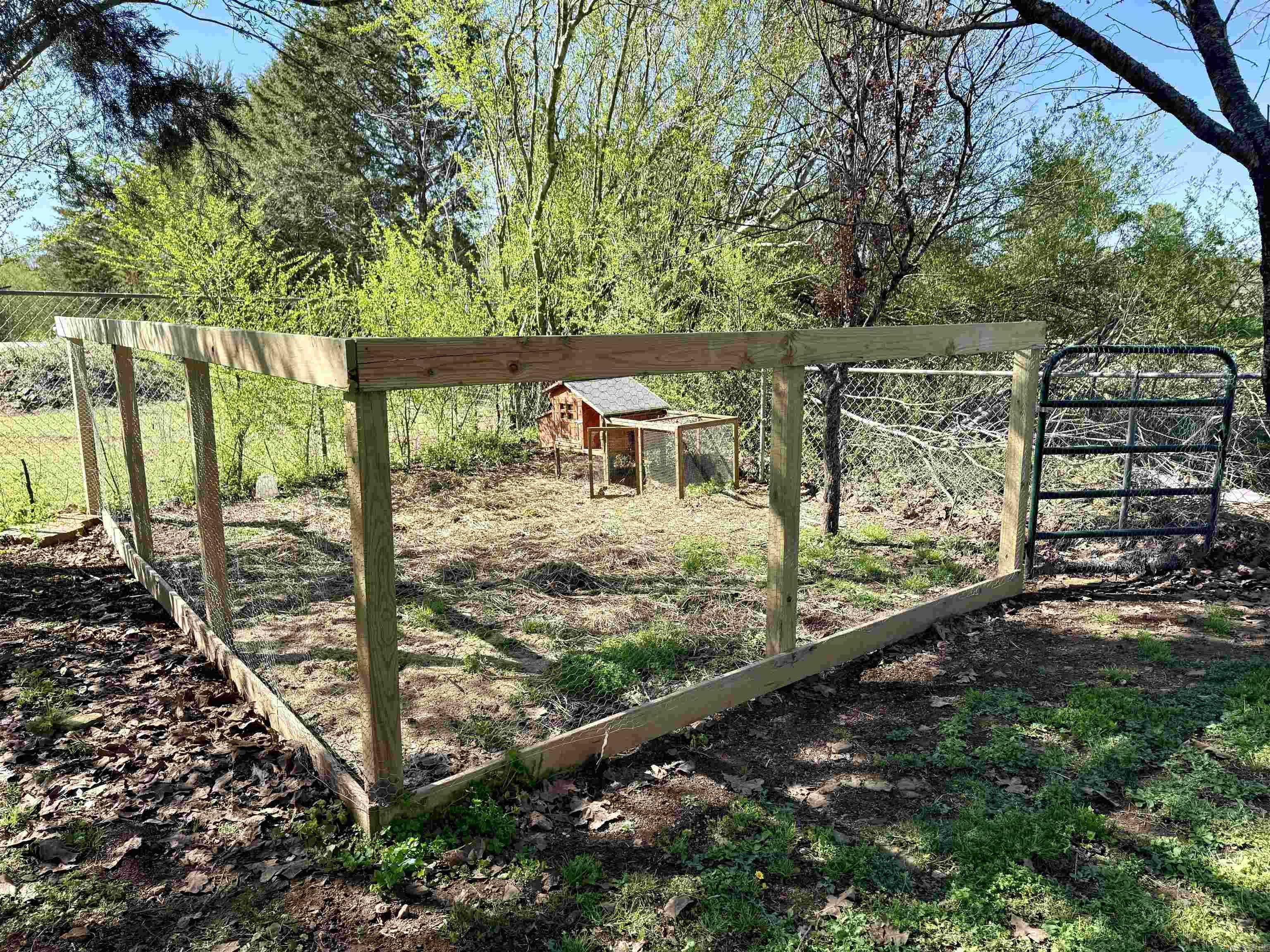 SUNNYBROOK - Residential