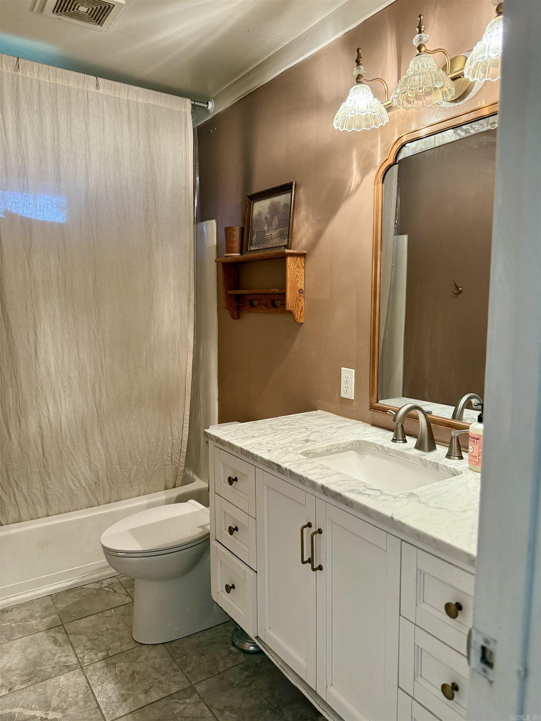 SUNNYBROOK - Residential