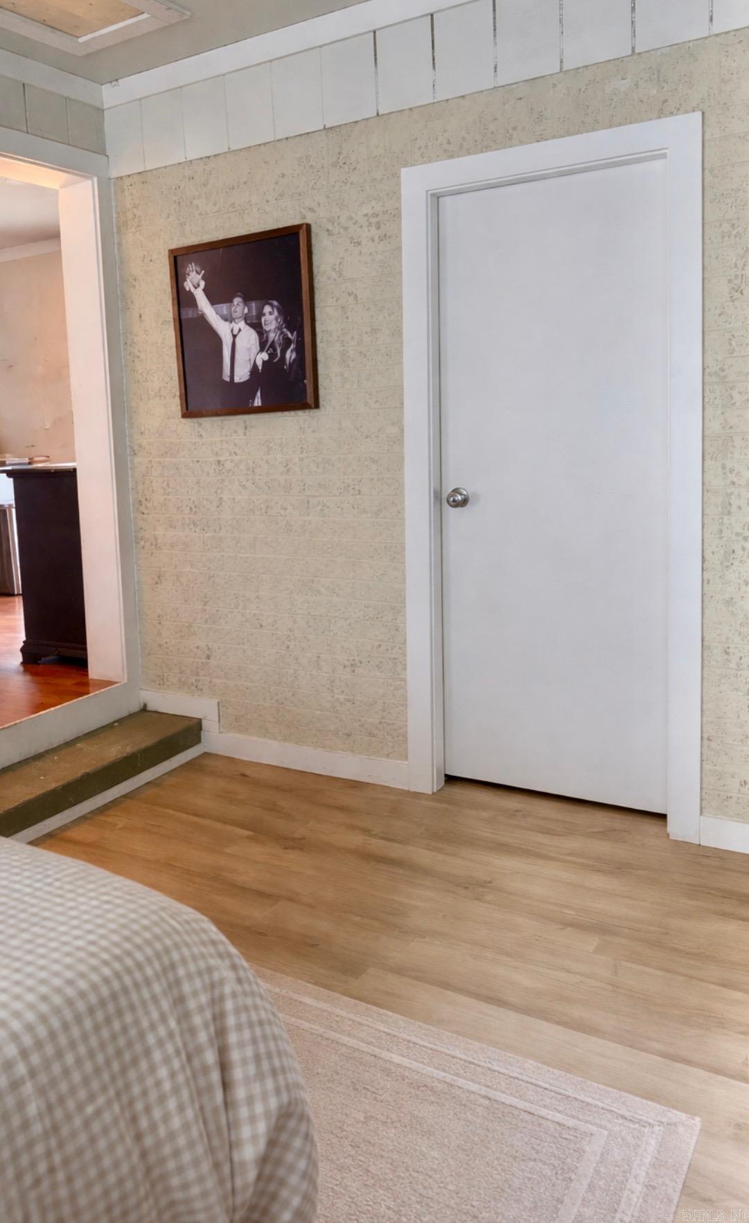 SUNNYBROOK - Residential