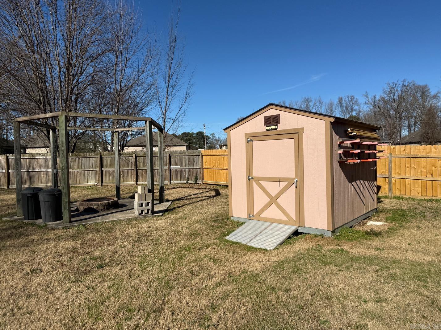 CAJUN COVE - Residential