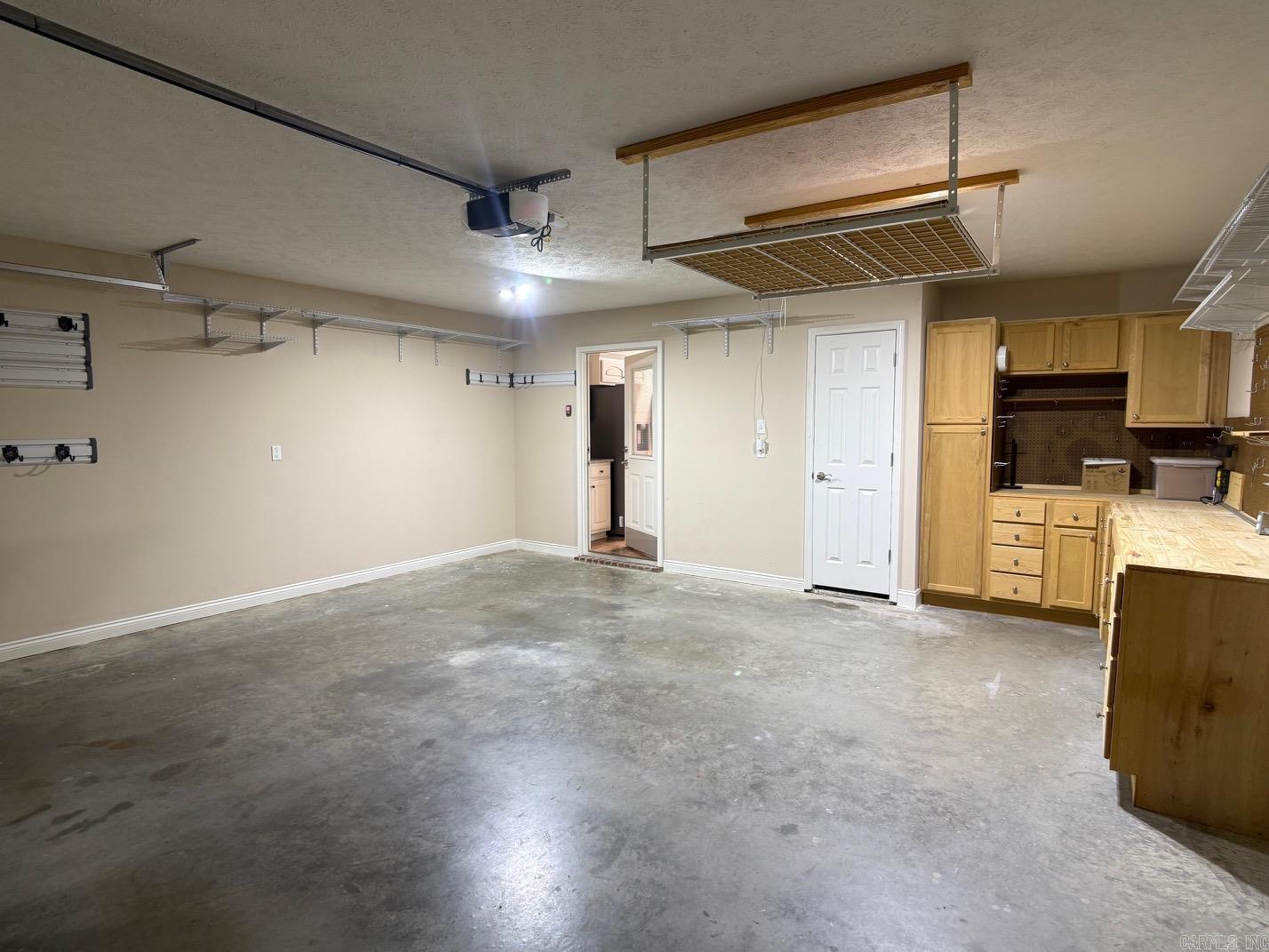 CAJUN COVE - Residential