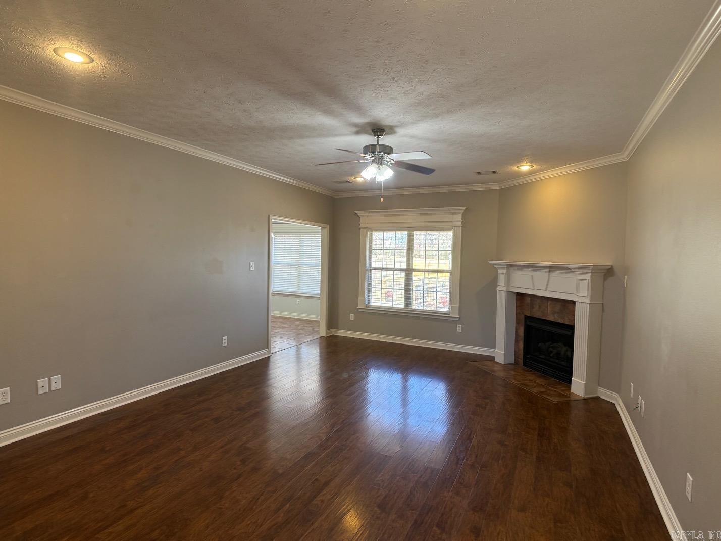 CAJUN COVE - Residential