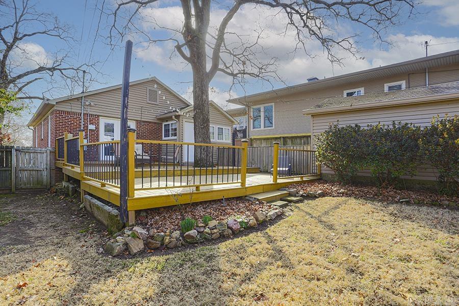 HILLCREST - Residential