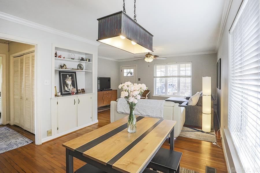 HILLCREST - Residential