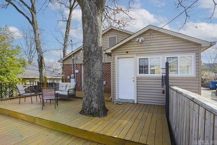 HILLCREST - Residential