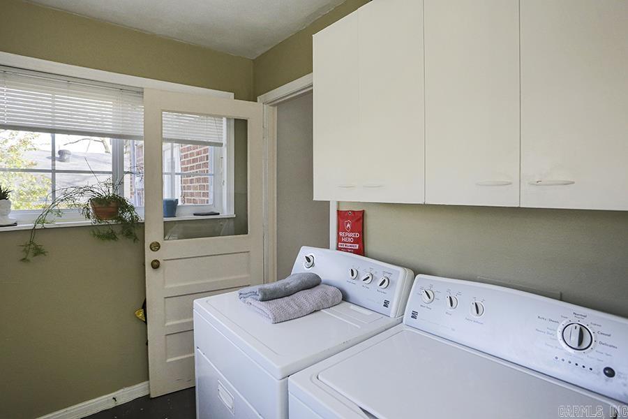 HILLCREST - Residential