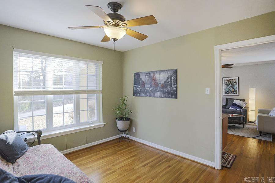 HILLCREST - Residential