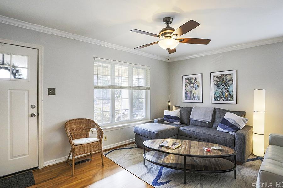 HILLCREST - Residential