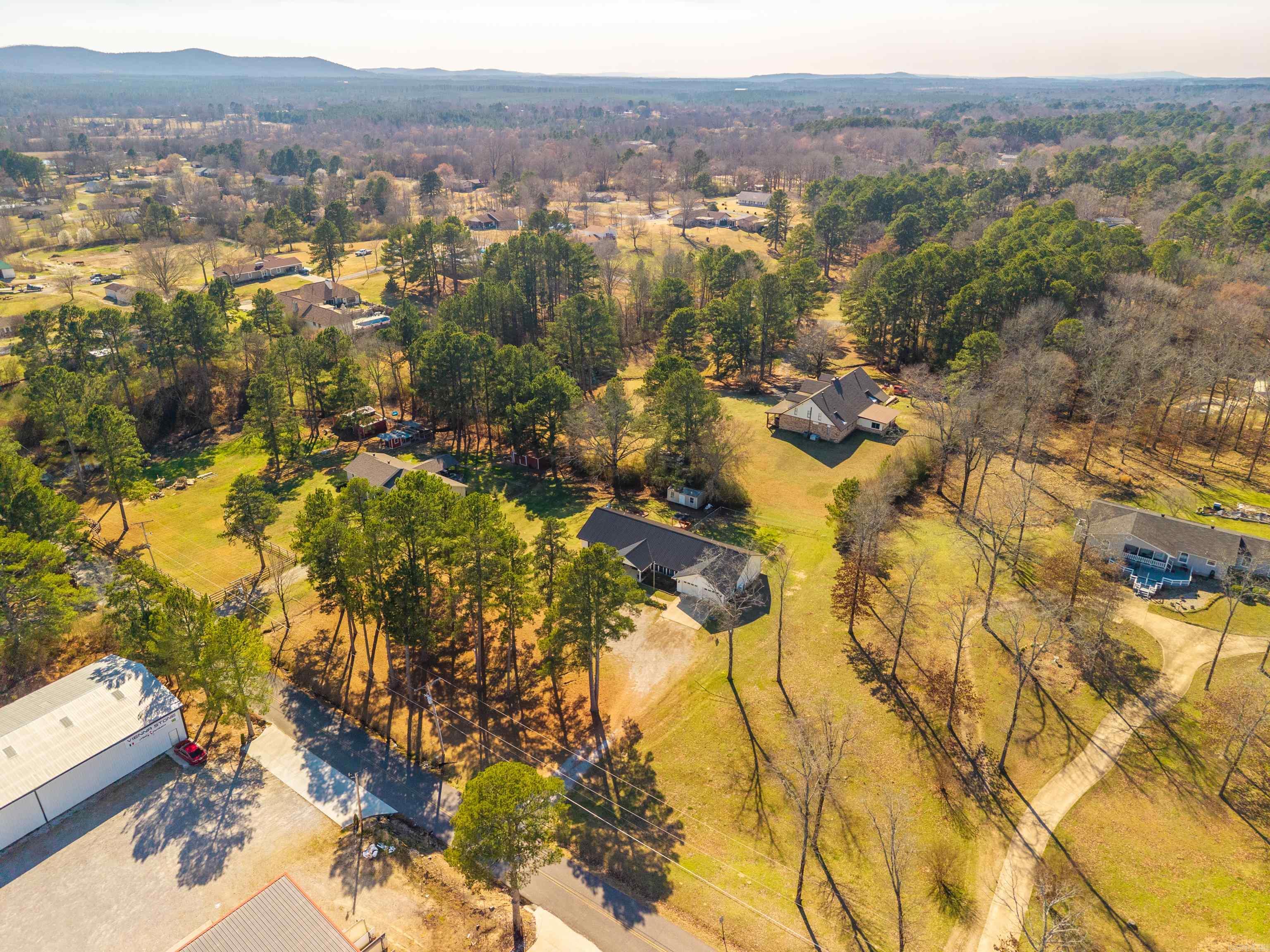 COMPADRE ESTATES - Residential