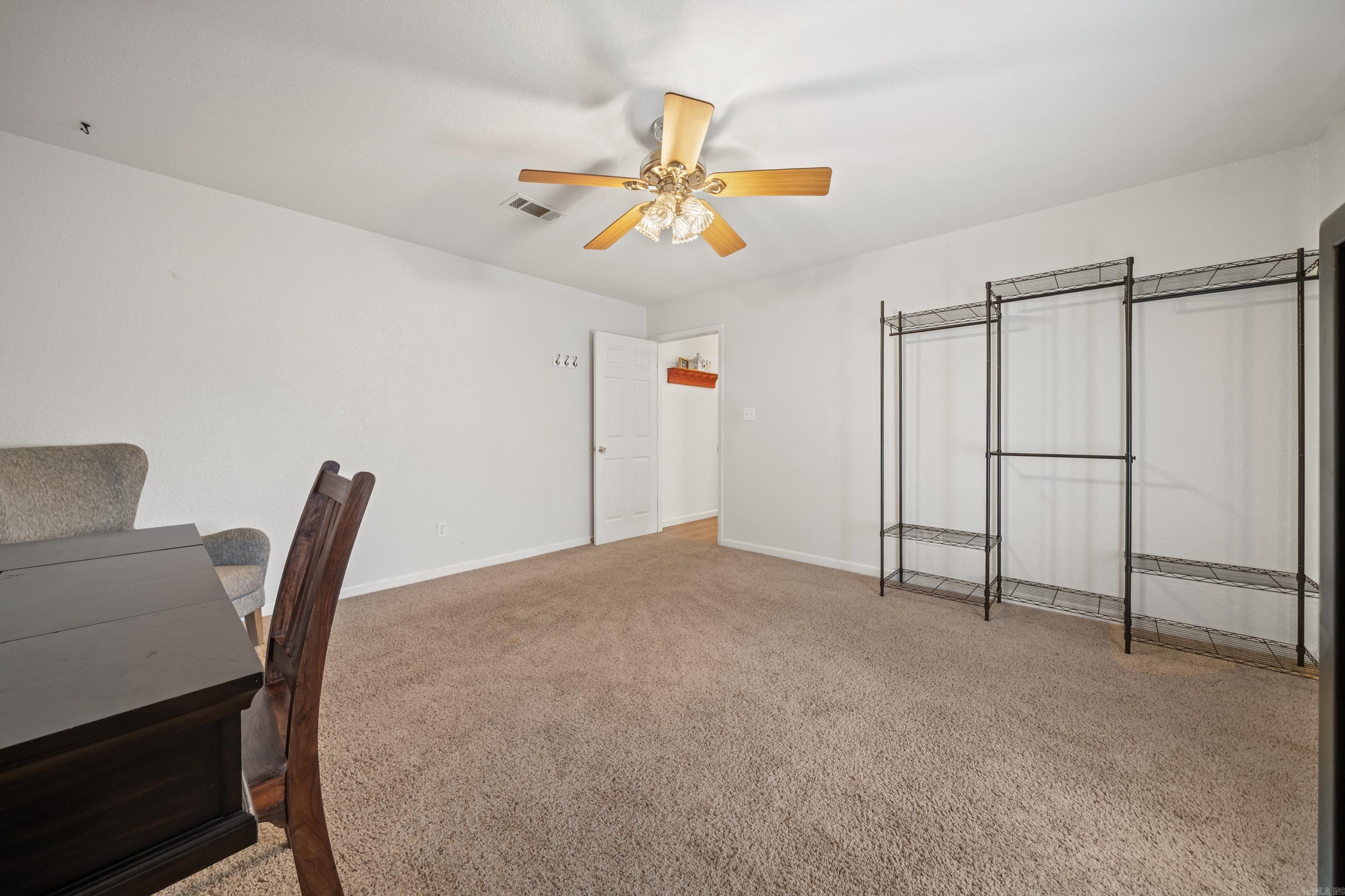 COMPADRE ESTATES - Residential