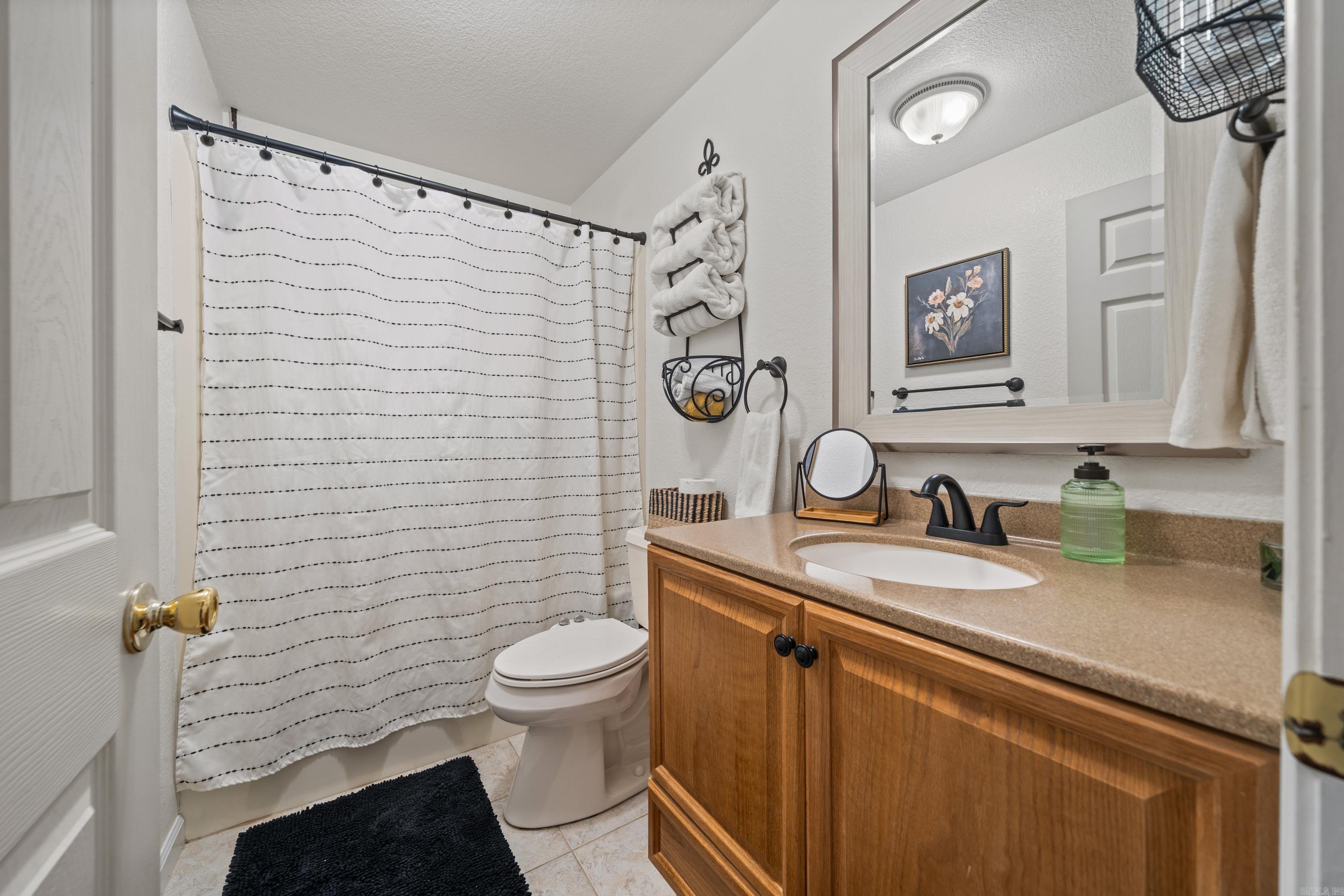 COMPADRE ESTATES - Residential