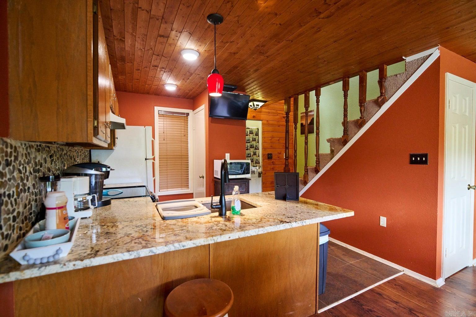 Mountain View First Stone - Residential