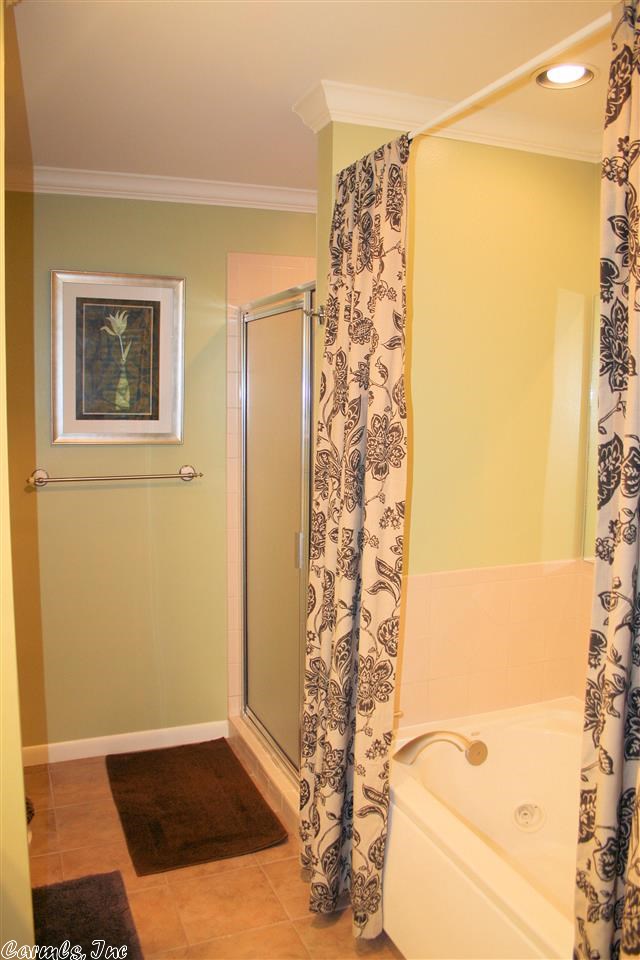 INDIAN HILLS - Residential