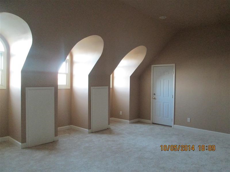 HICKORY CREEK - Residential