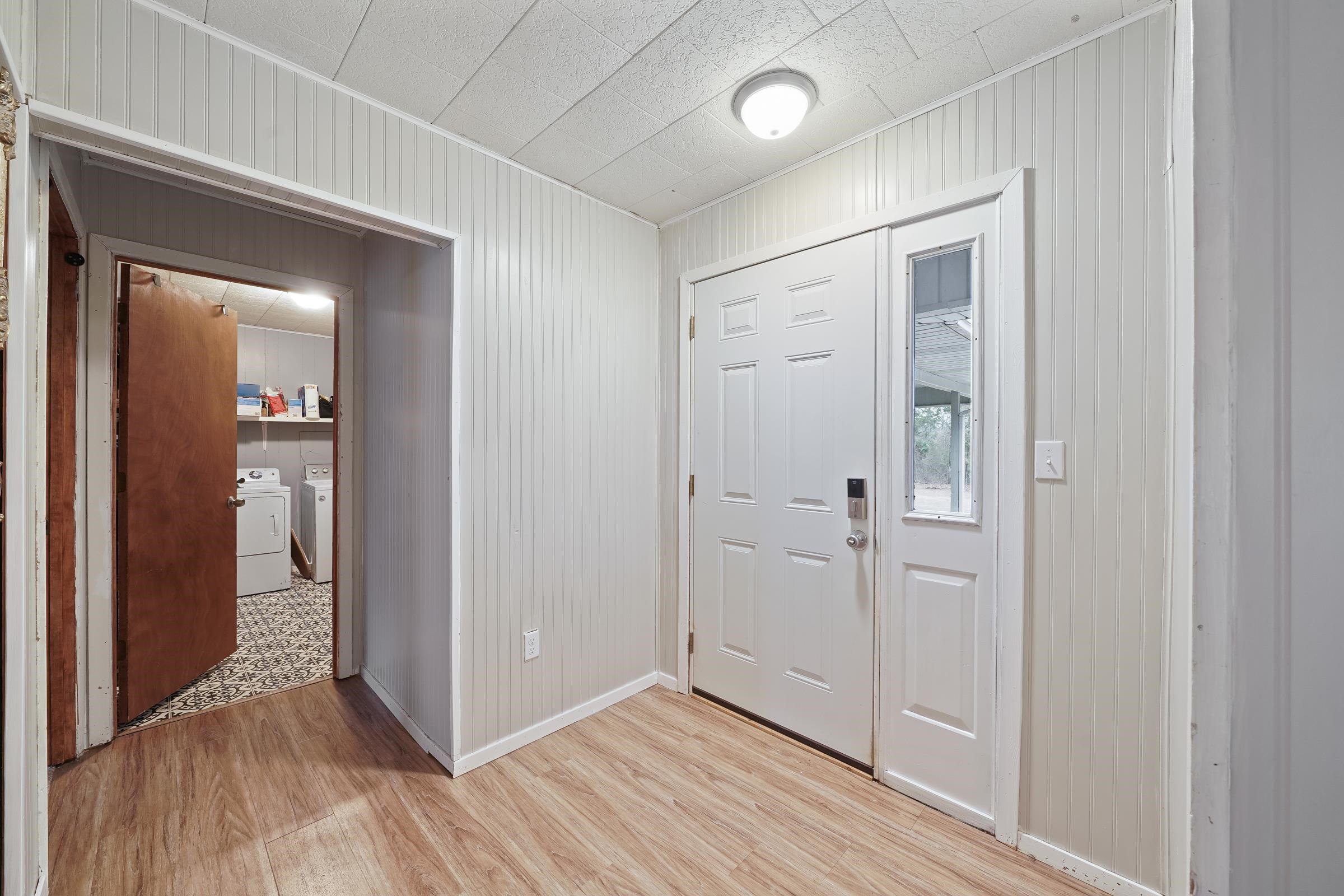 De Queen Lake - Residential