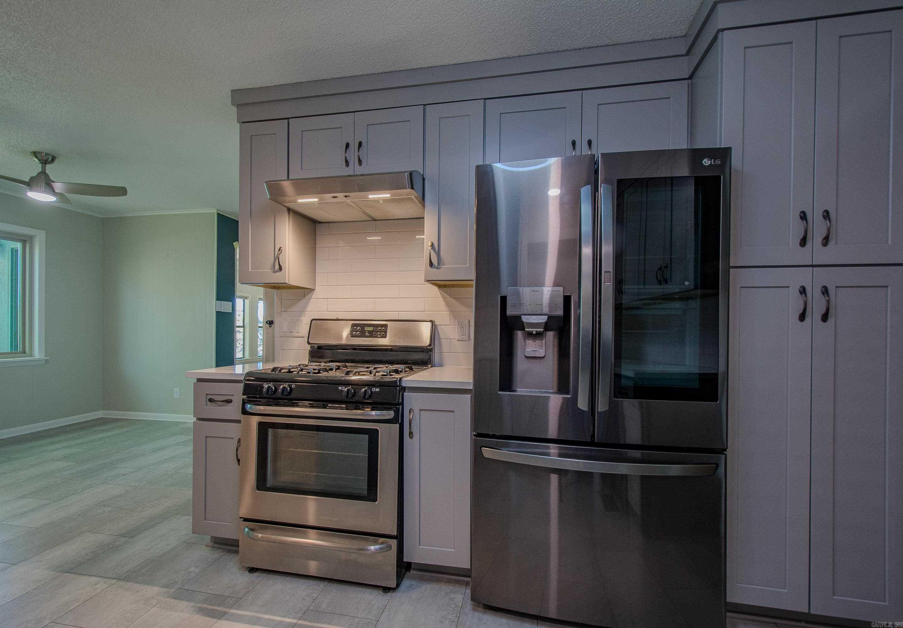 INDIANHEAD LAKES EST - Residential