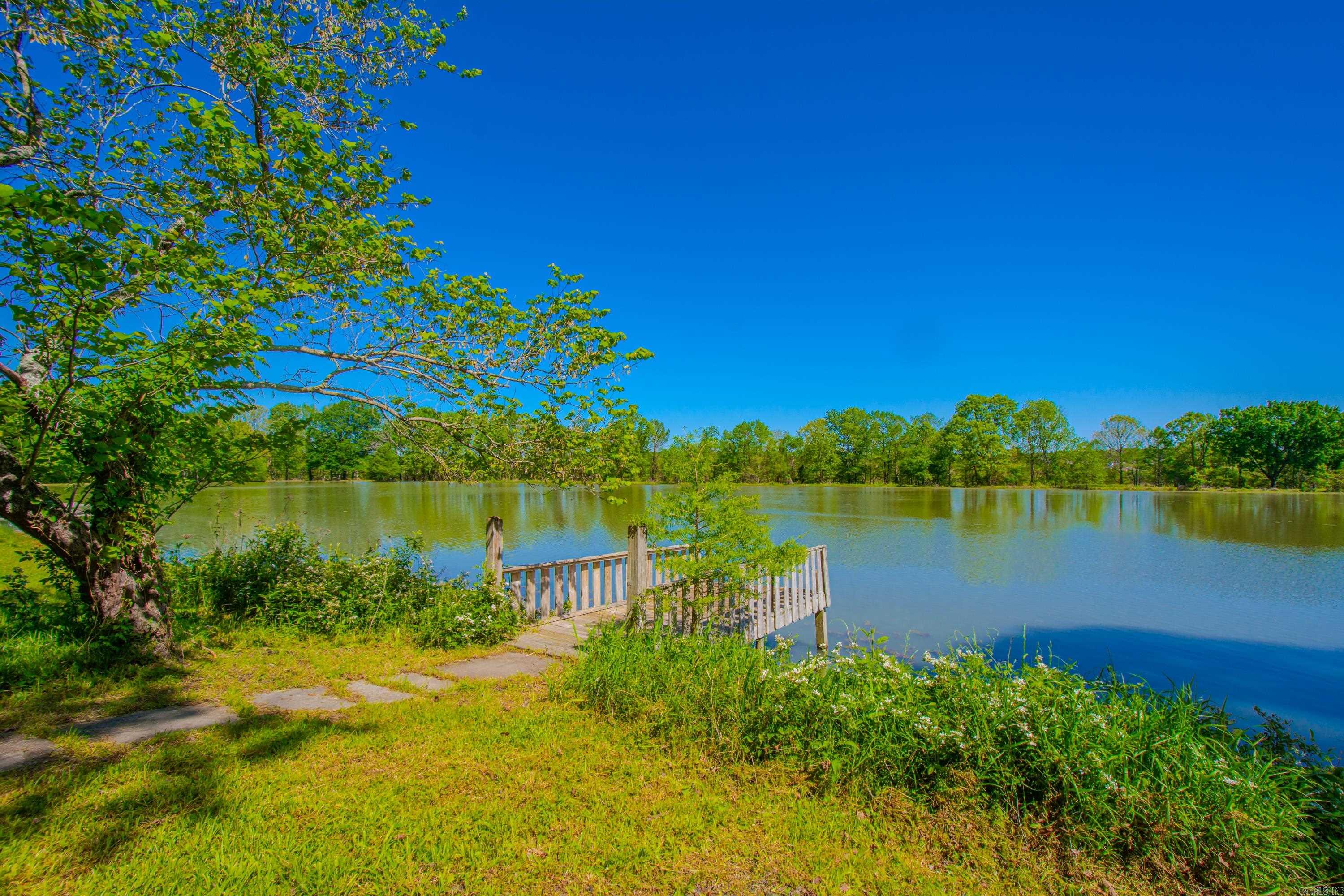 INDIANHEAD LAKES EST - Residential