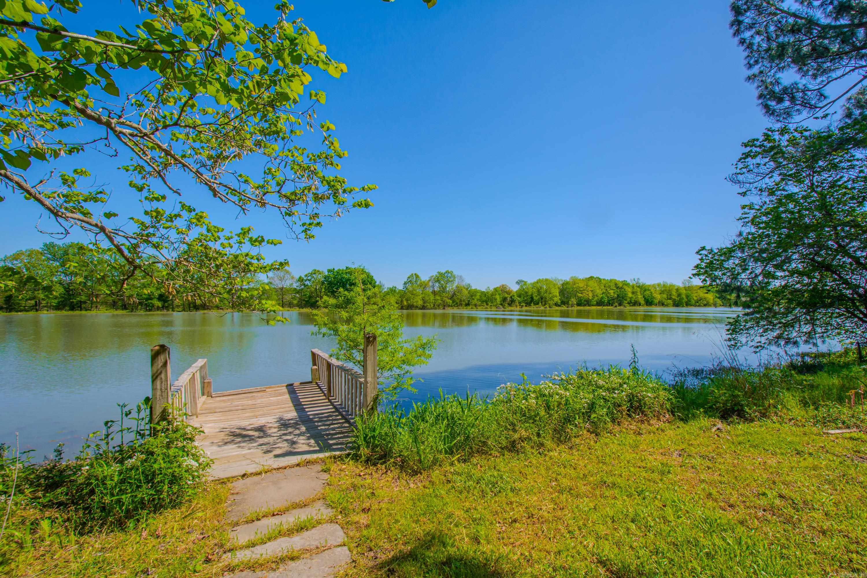 INDIANHEAD LAKES EST - Residential