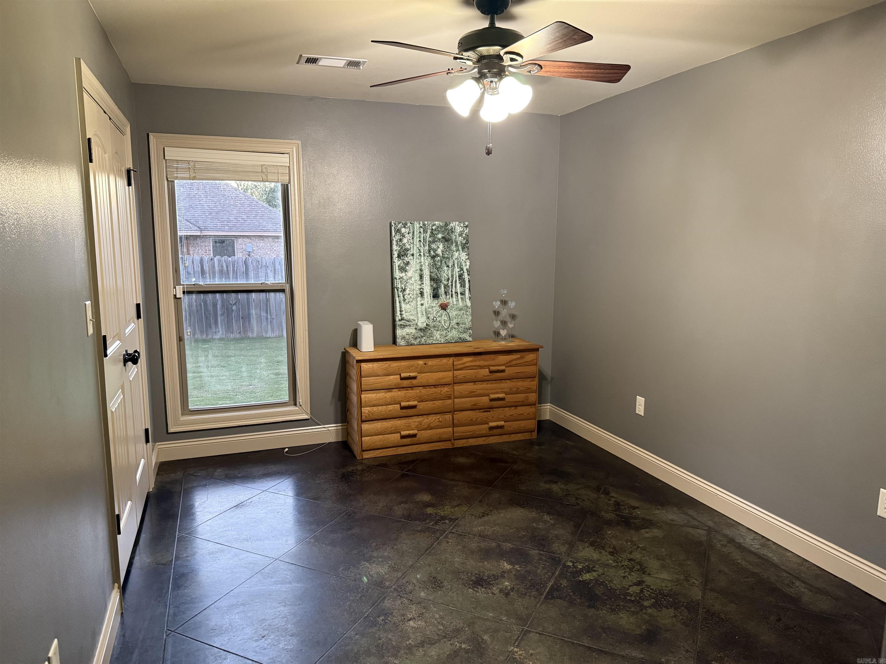 RIDGEWOOD S/D - Residential