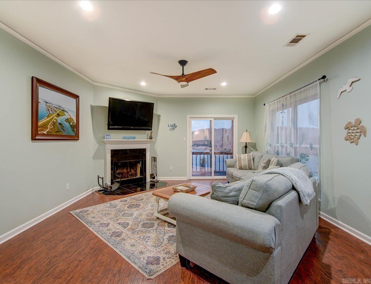 PIER HARBOR HPR - Residential