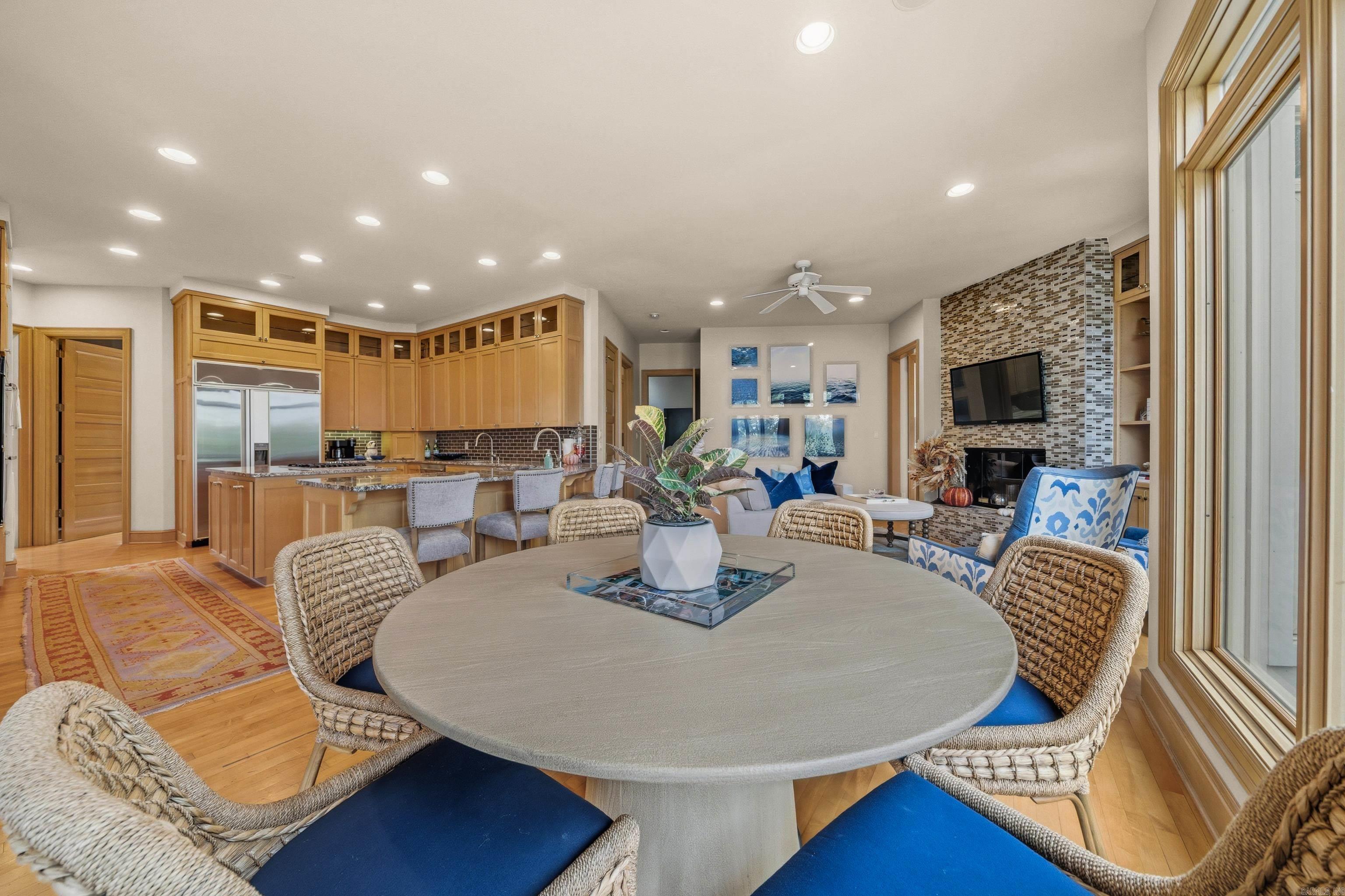 Long Island Point - Residential