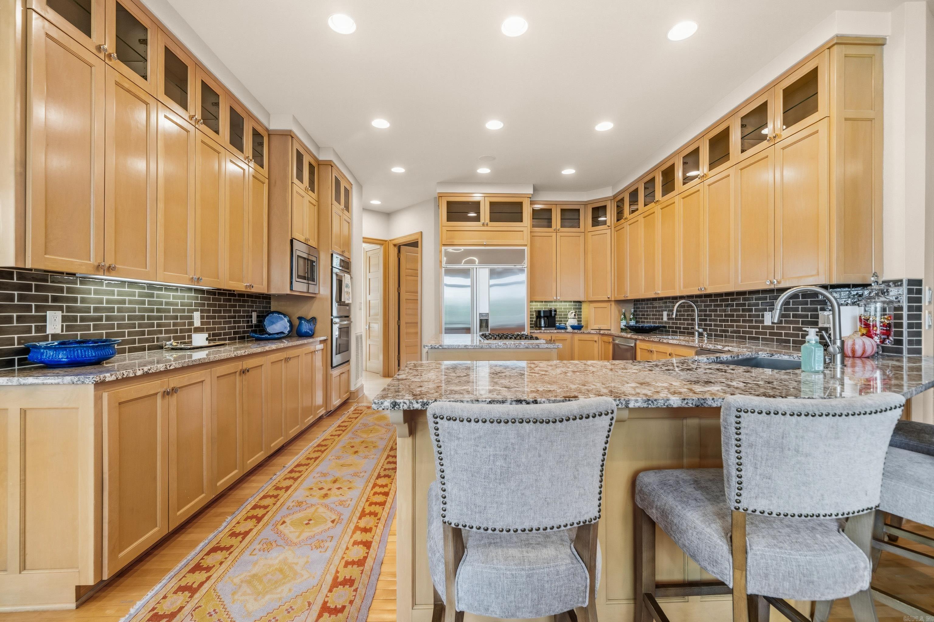 Long Island Point - Residential