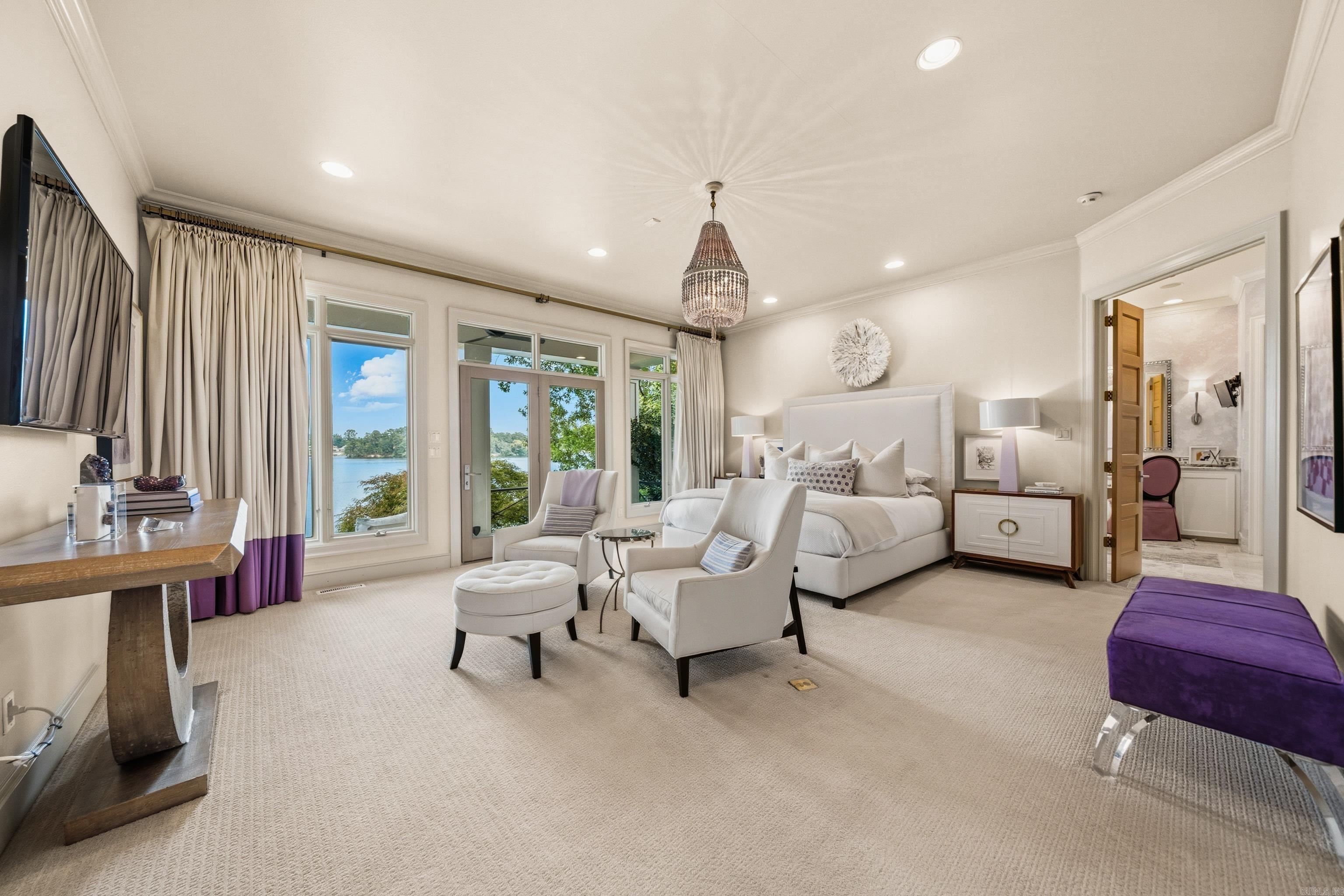 Long Island Point - Residential