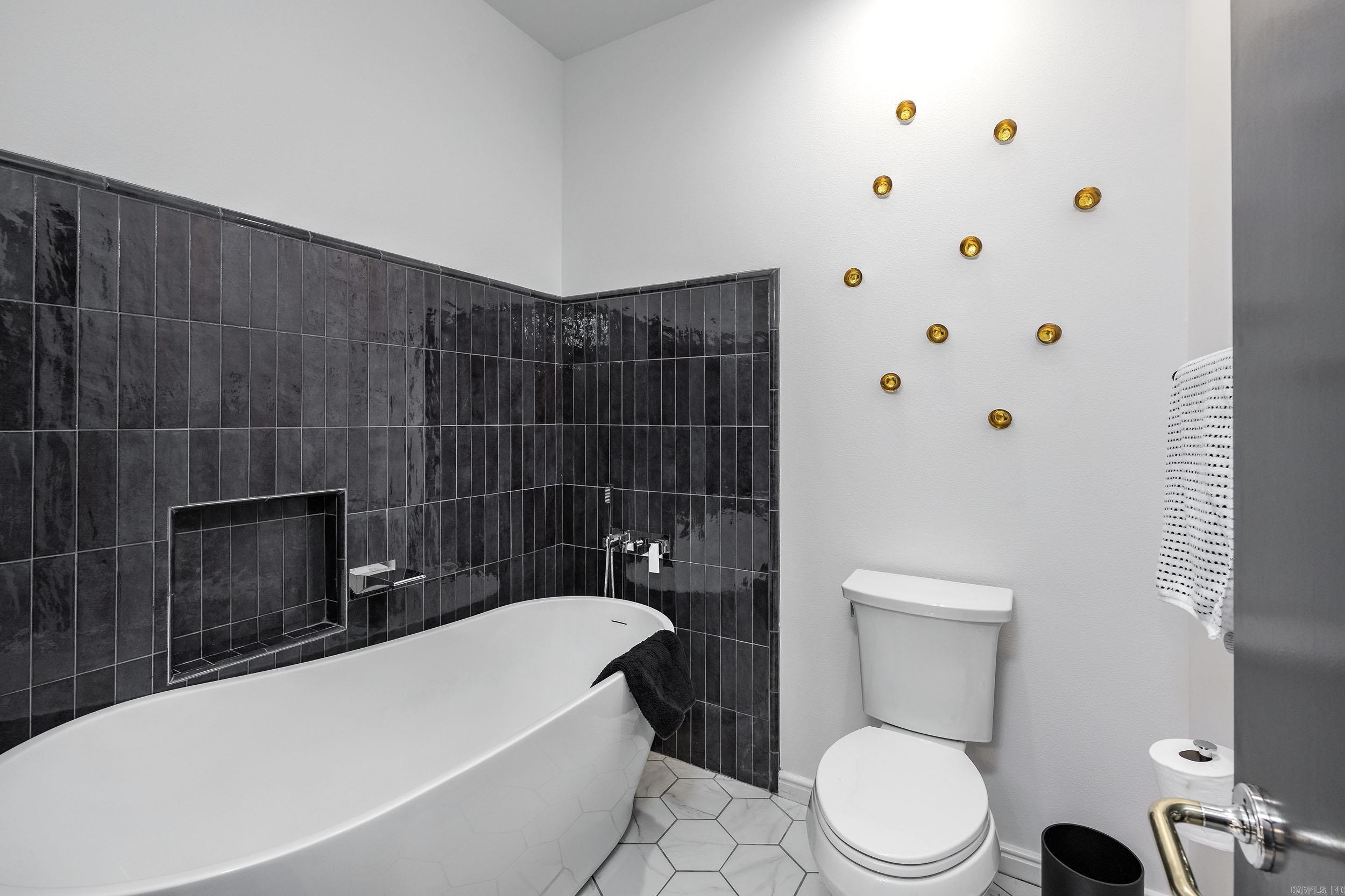 PLEASANT VALLEY - Residential