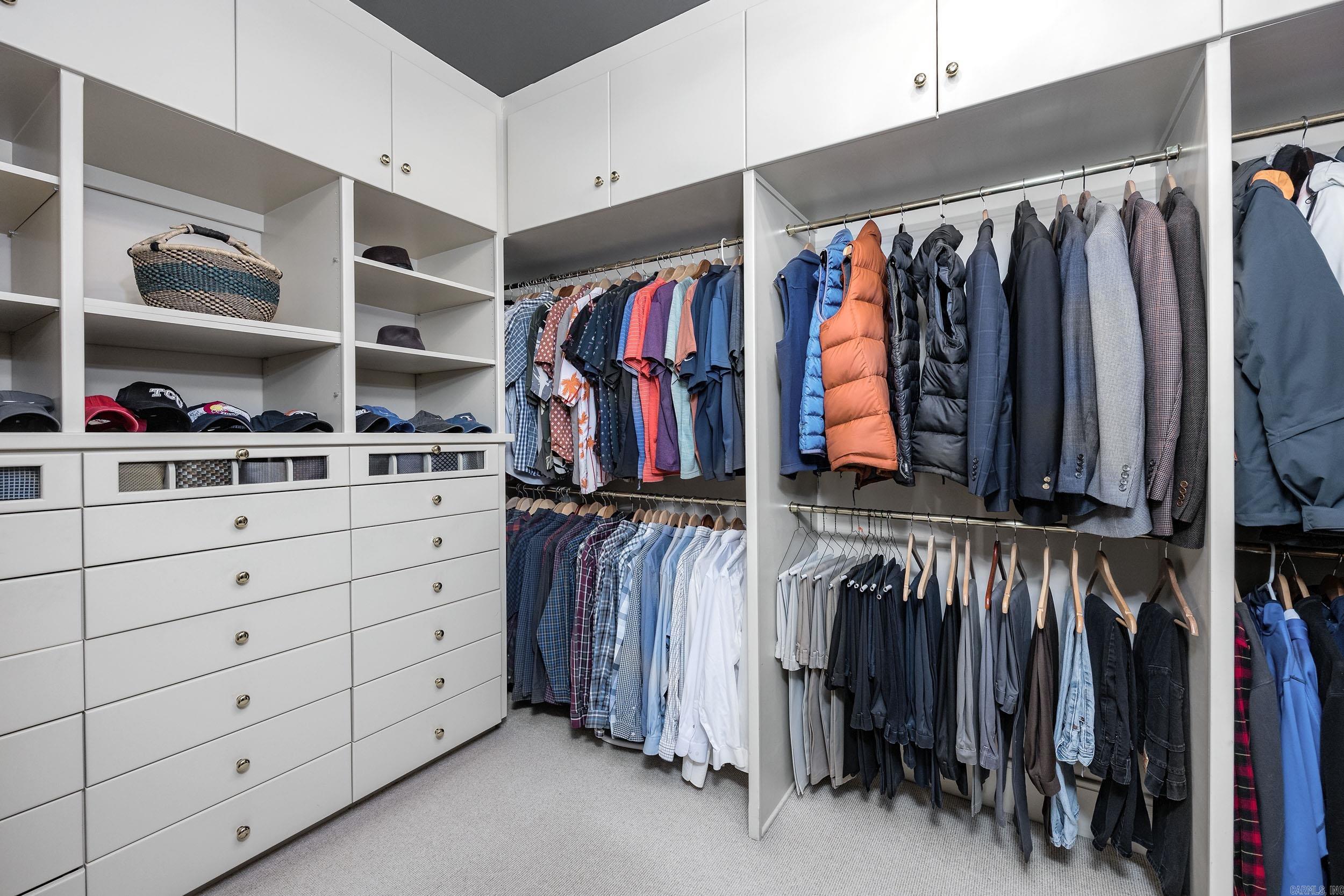 PLEASANT VALLEY - Residential