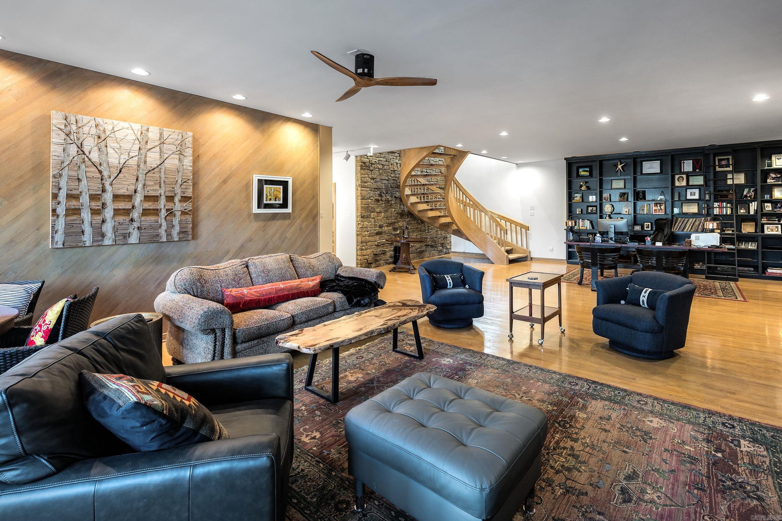 PLEASANT VALLEY - Residential