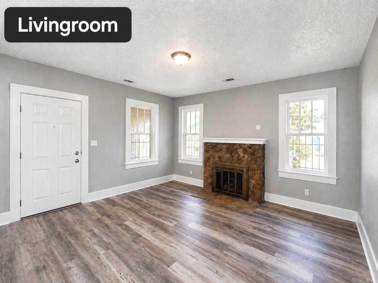 HOLTS INDUSTRIAL - Residential