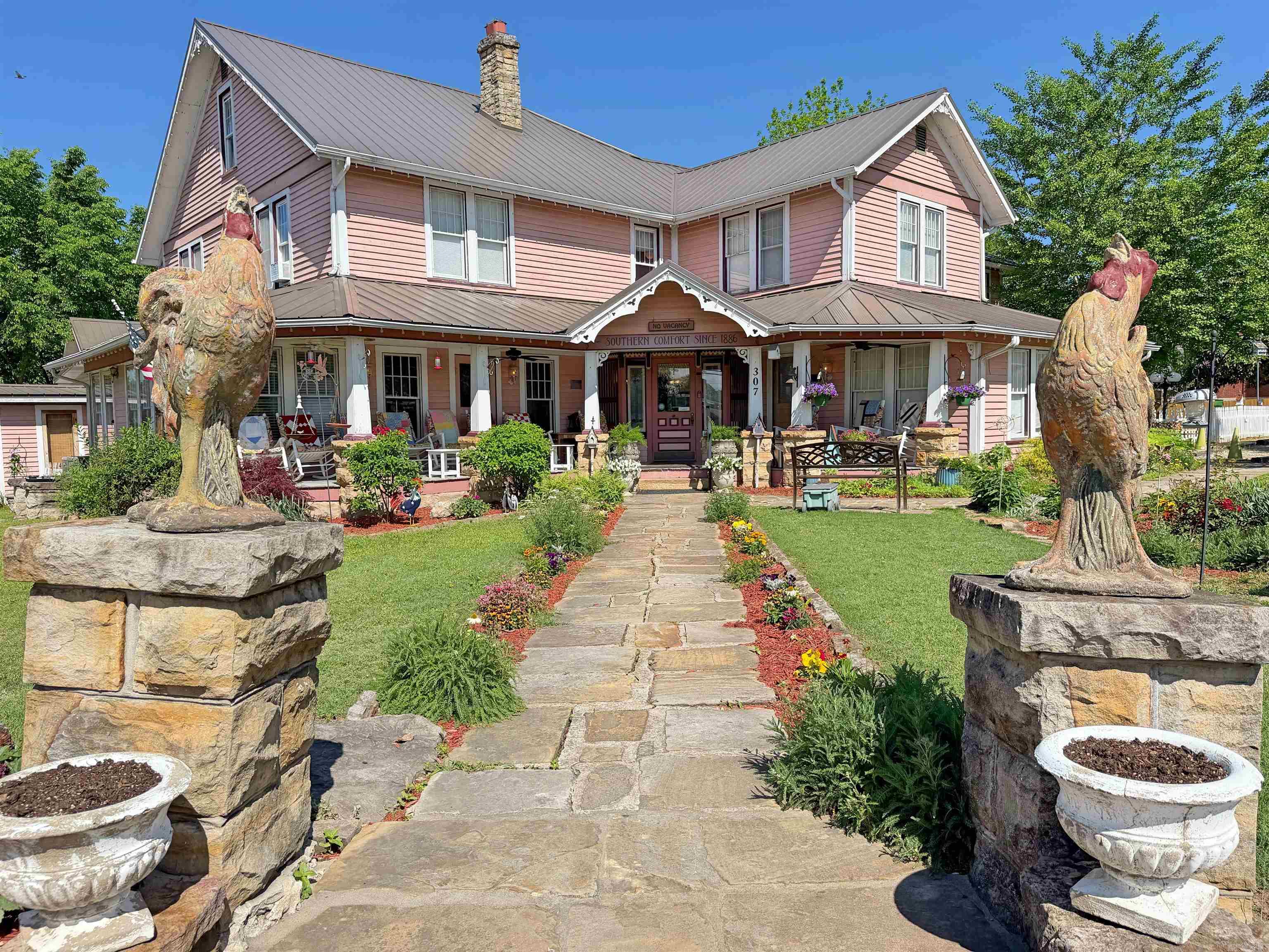 Lancaster - Commercial Sale