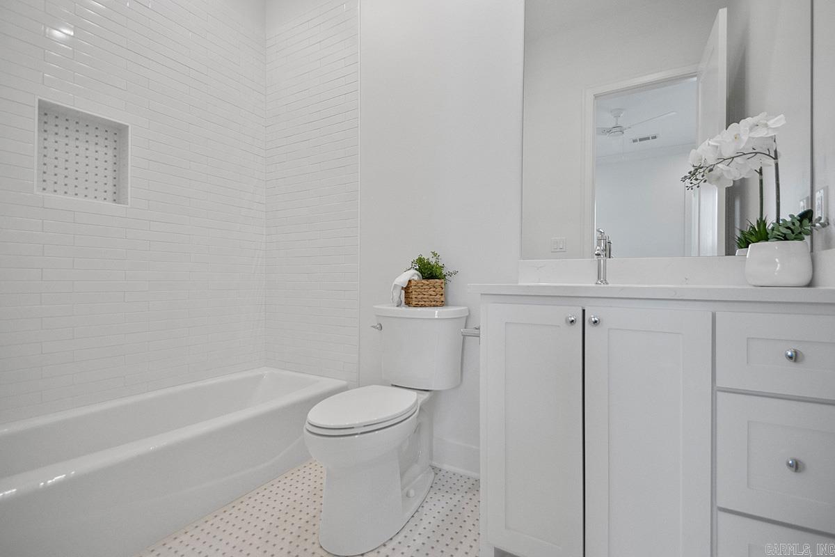 BELLES FLEURS - Residential