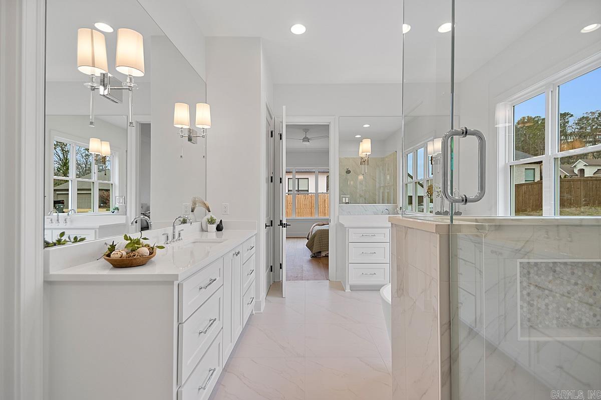 BELLES FLEURS - Residential