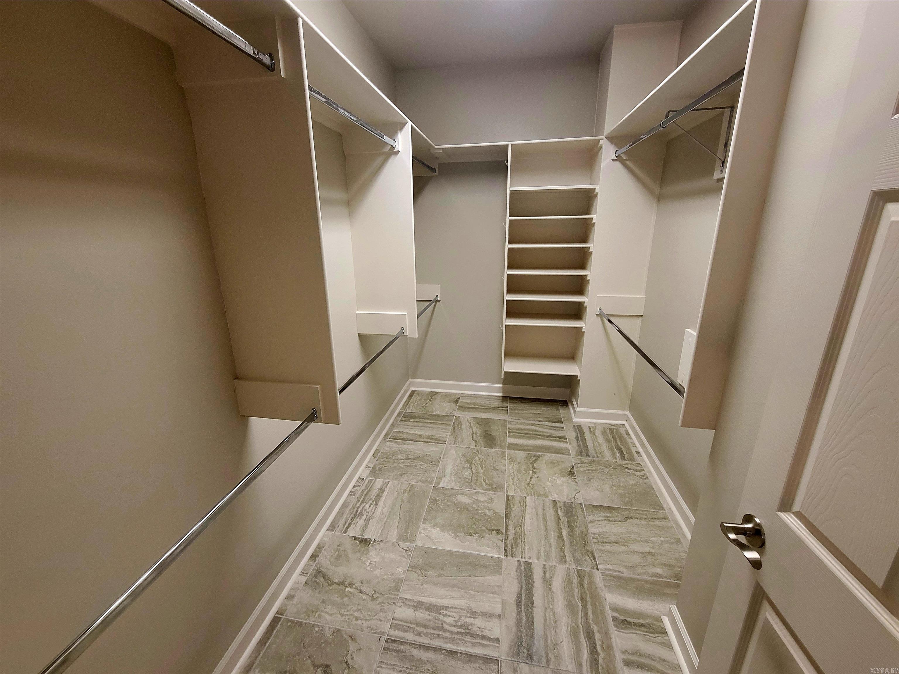 MOUNTAIN TERRACE ESTATES TOWNHOM - Residential