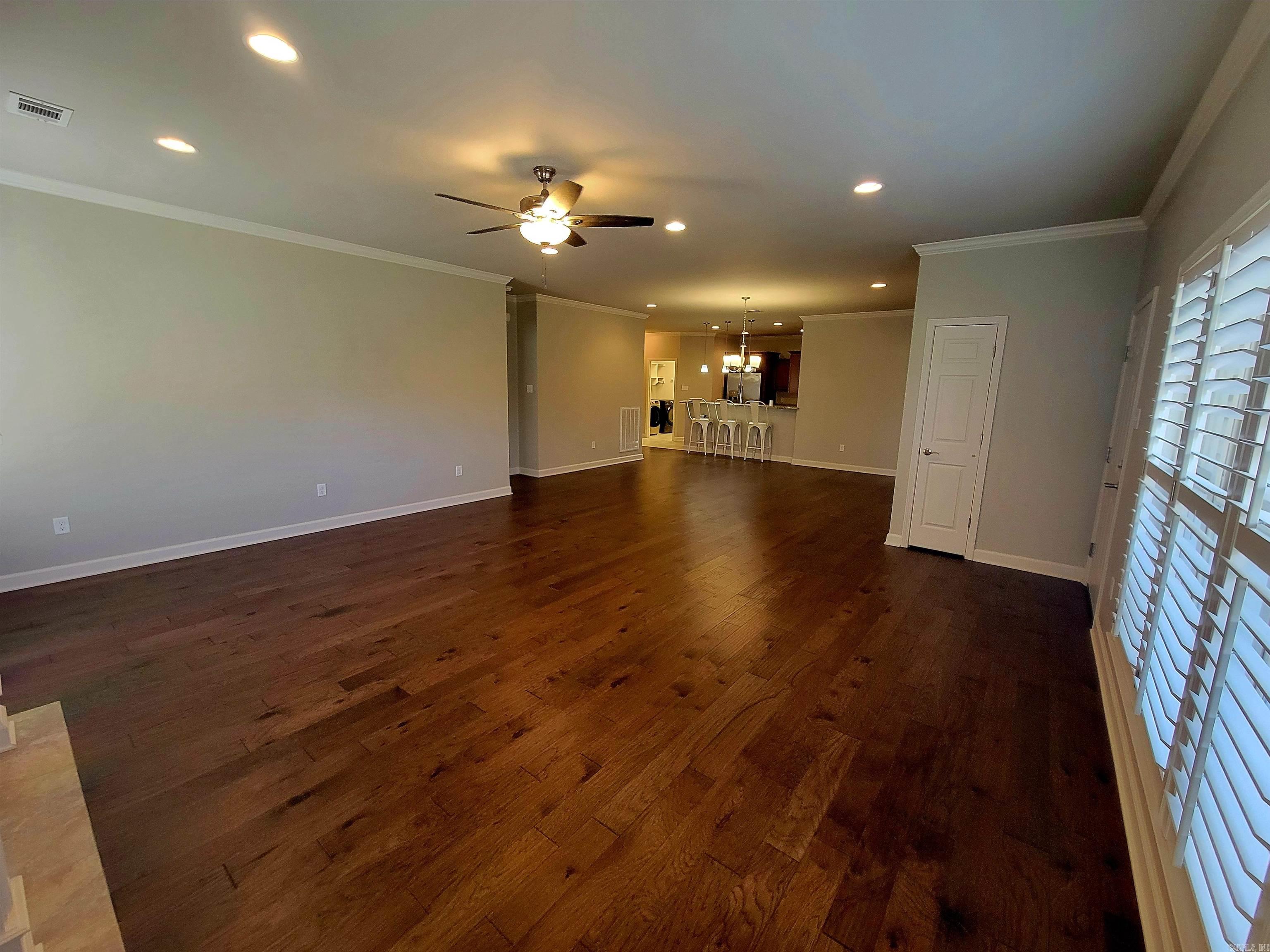 MOUNTAIN TERRACE ESTATES TOWNHOM - Residential