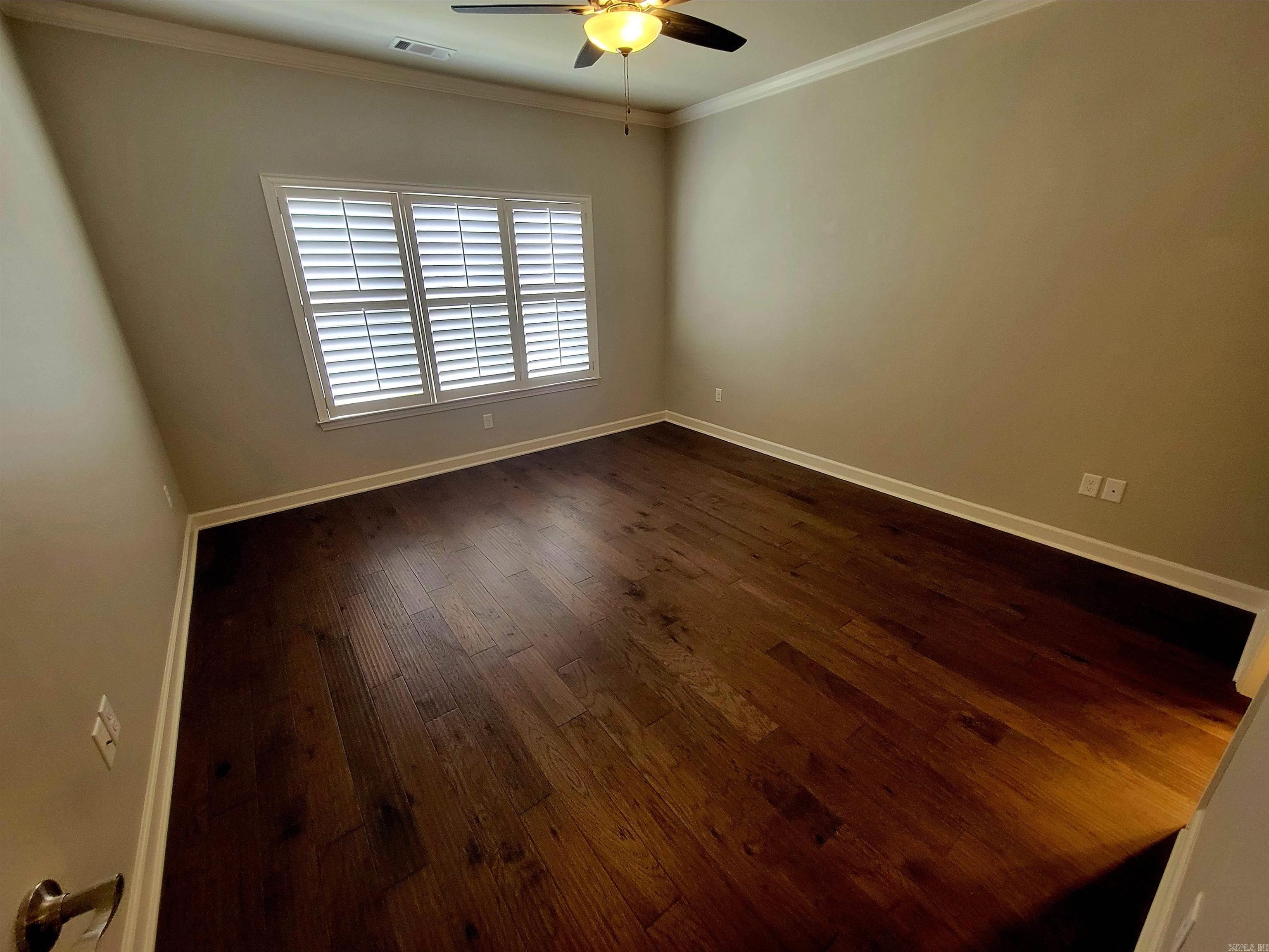 MOUNTAIN TERRACE ESTATES TOWNHOM - Residential