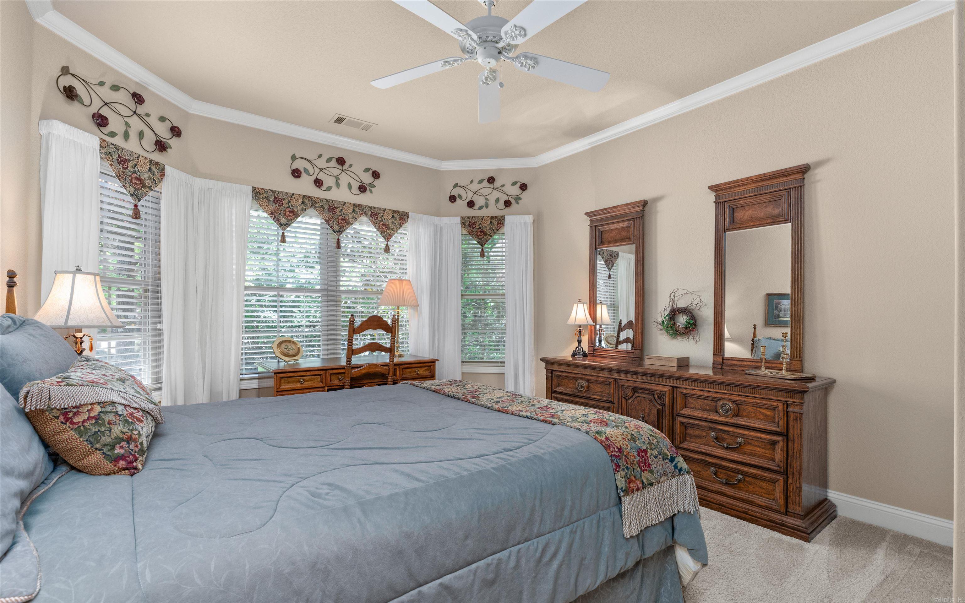 Isabella - Residential