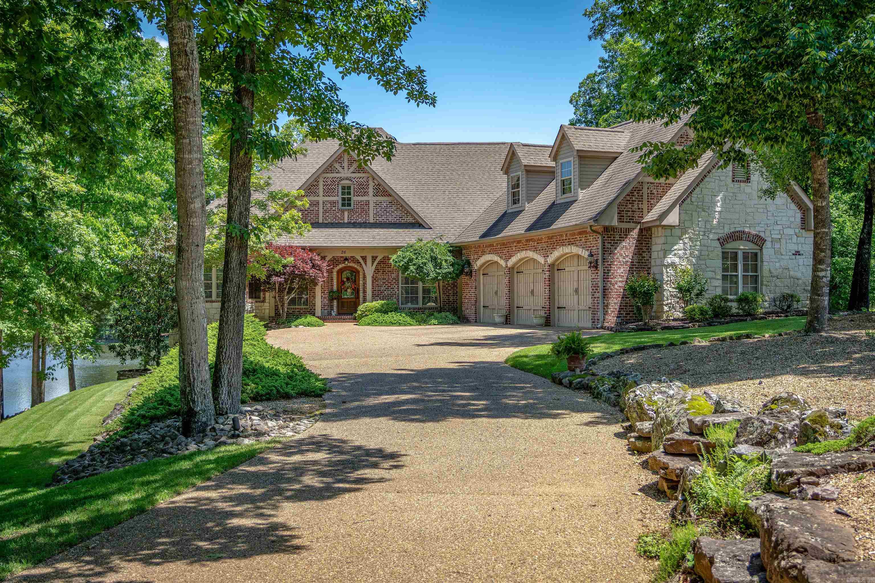 Isabella - Residential