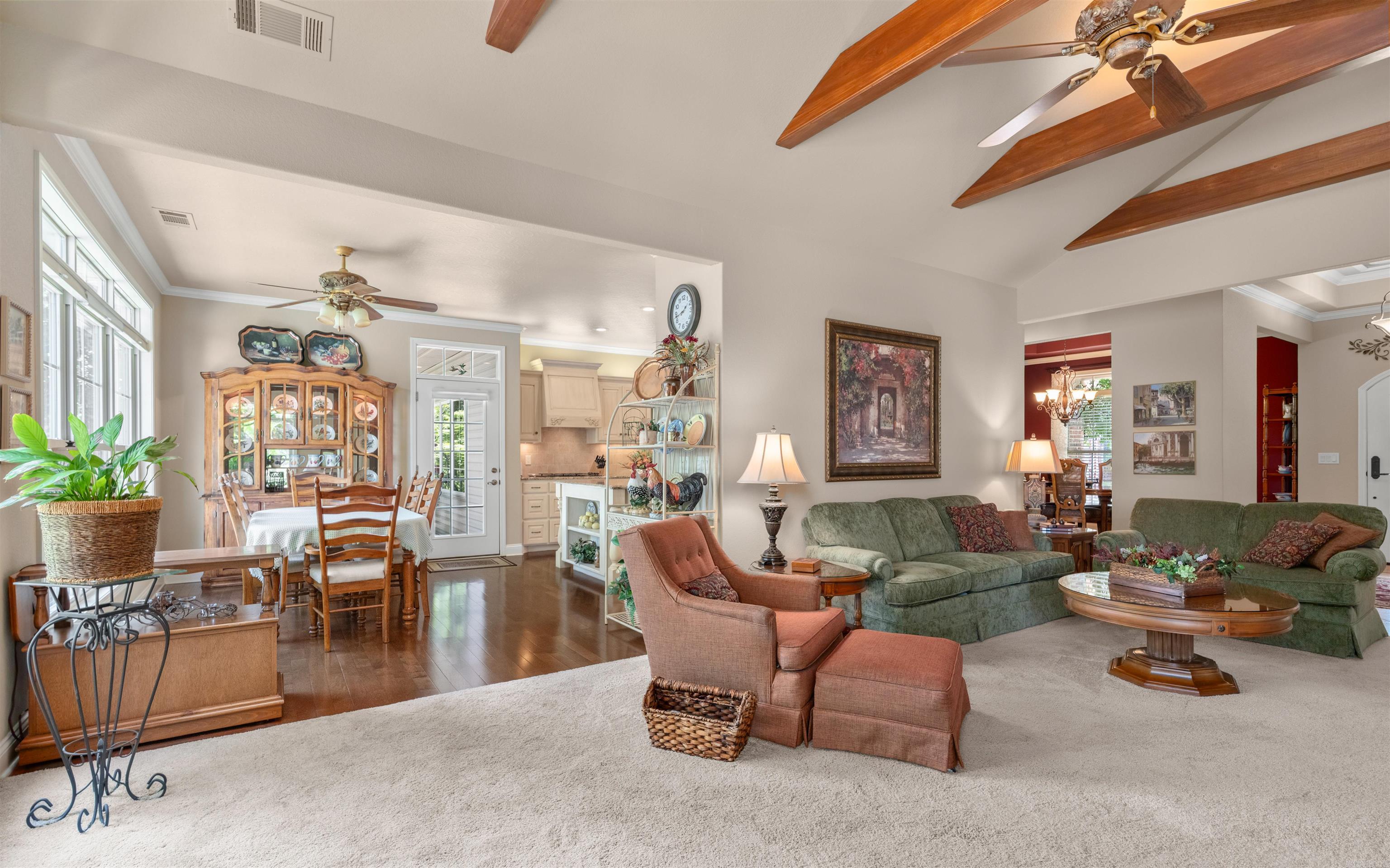 Isabella - Residential