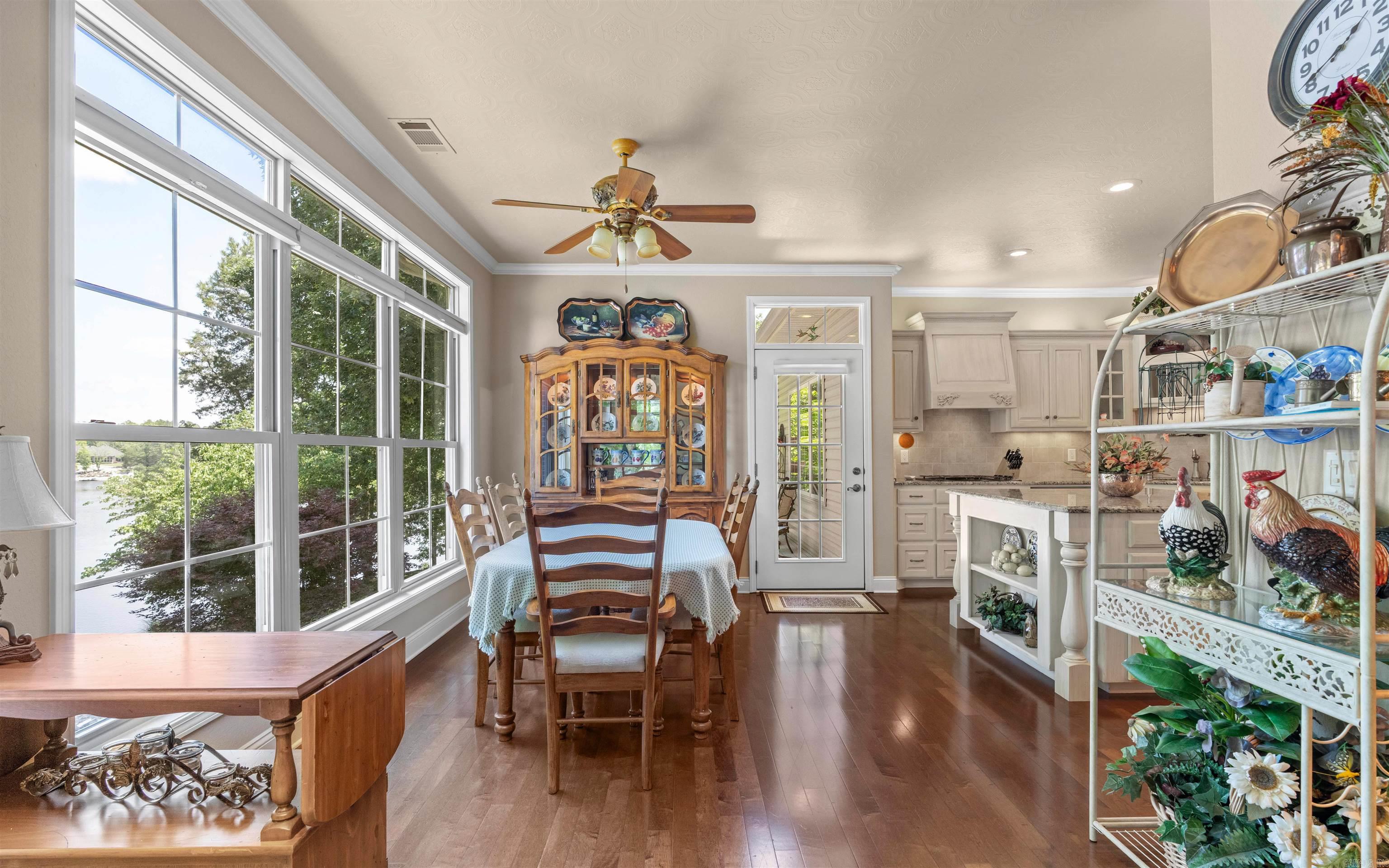 Isabella - Residential