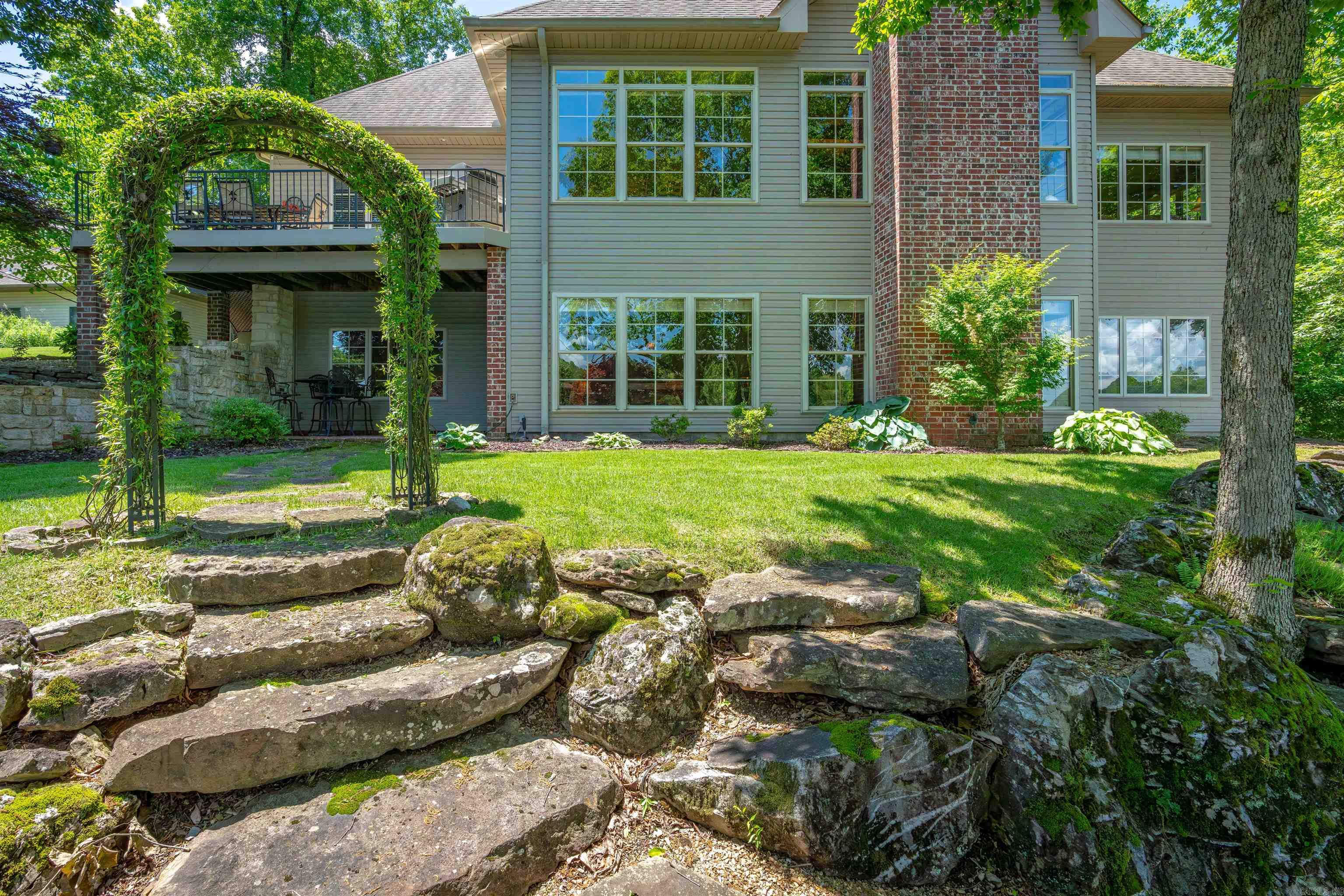 Isabella - Residential