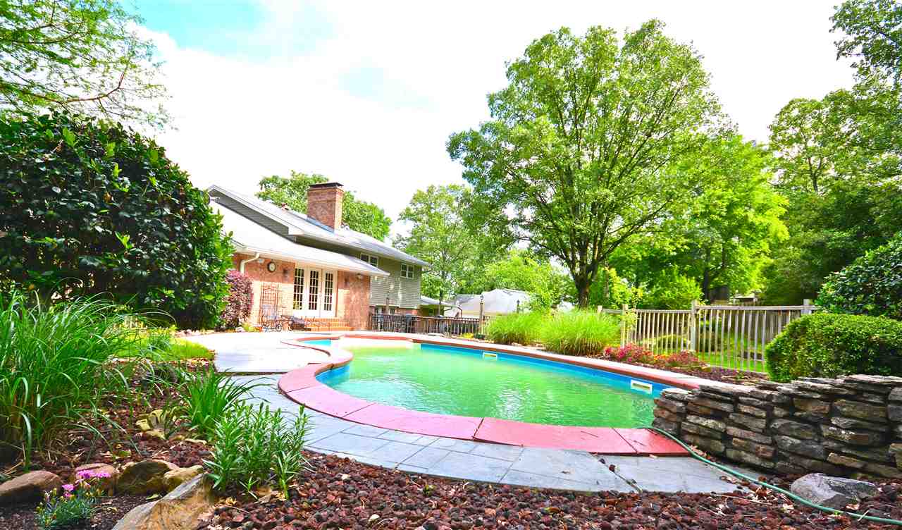 PLEASANT VALLEY - Residential